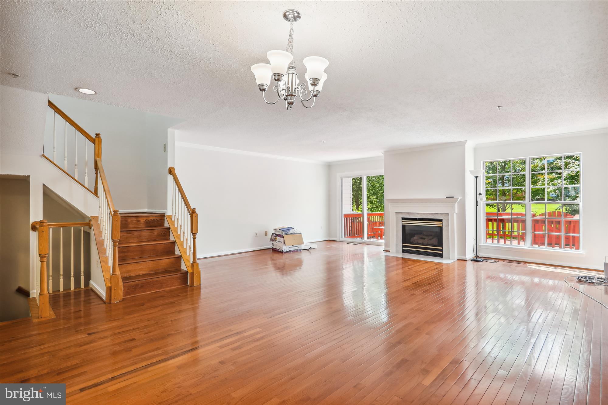 LONGMEAD - Residential