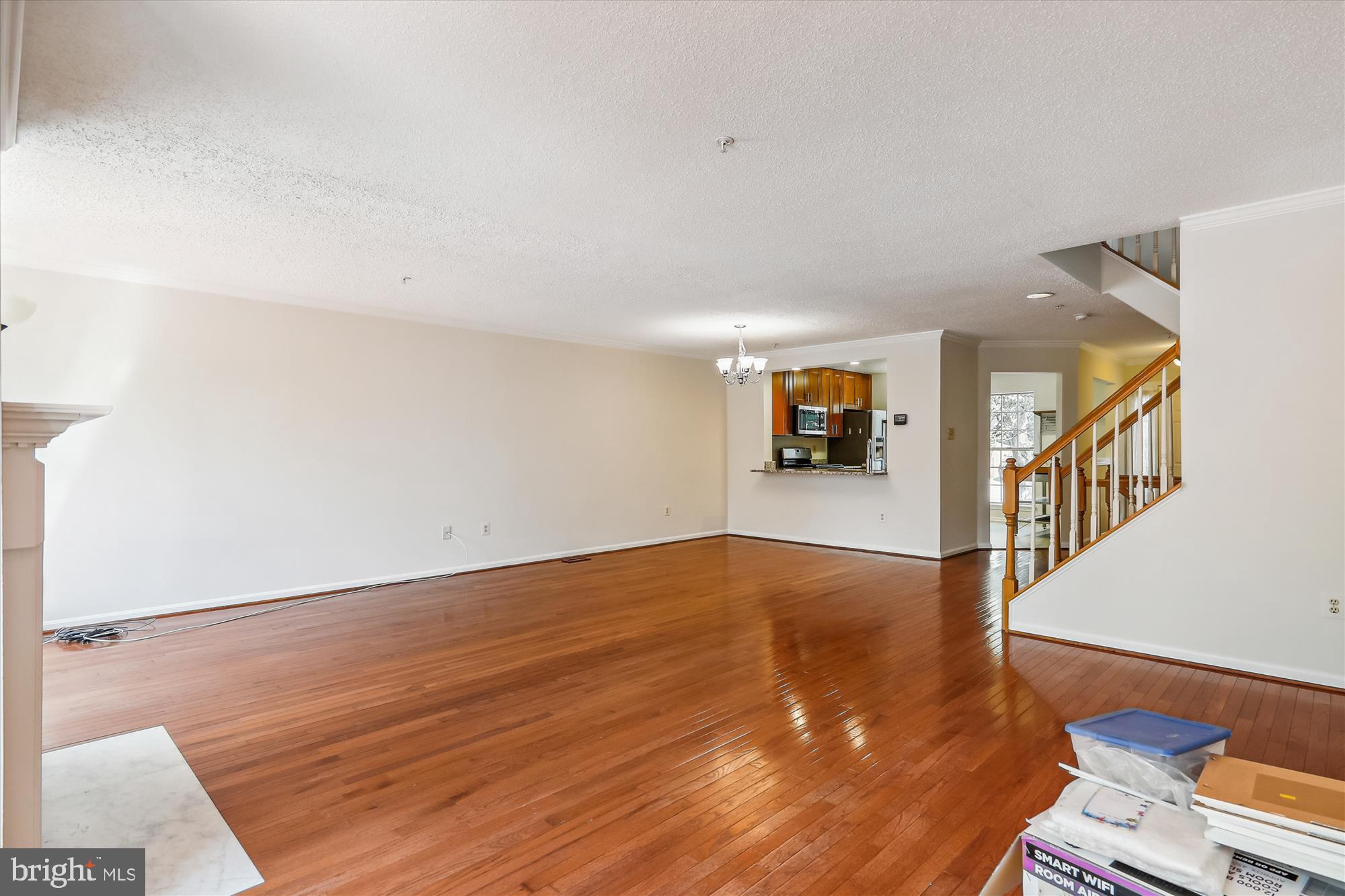 LONGMEAD - Residential