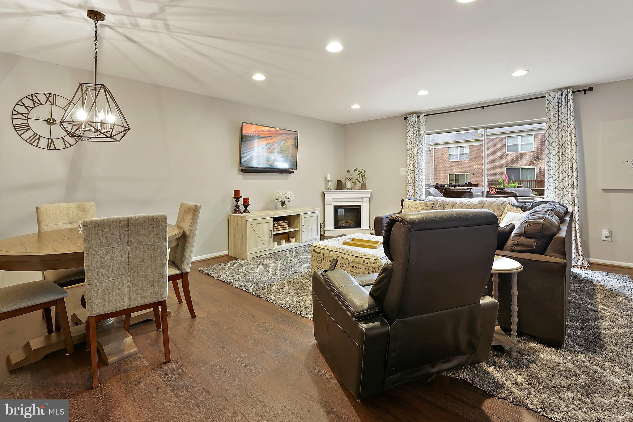 LOVETON FARMS - Residential