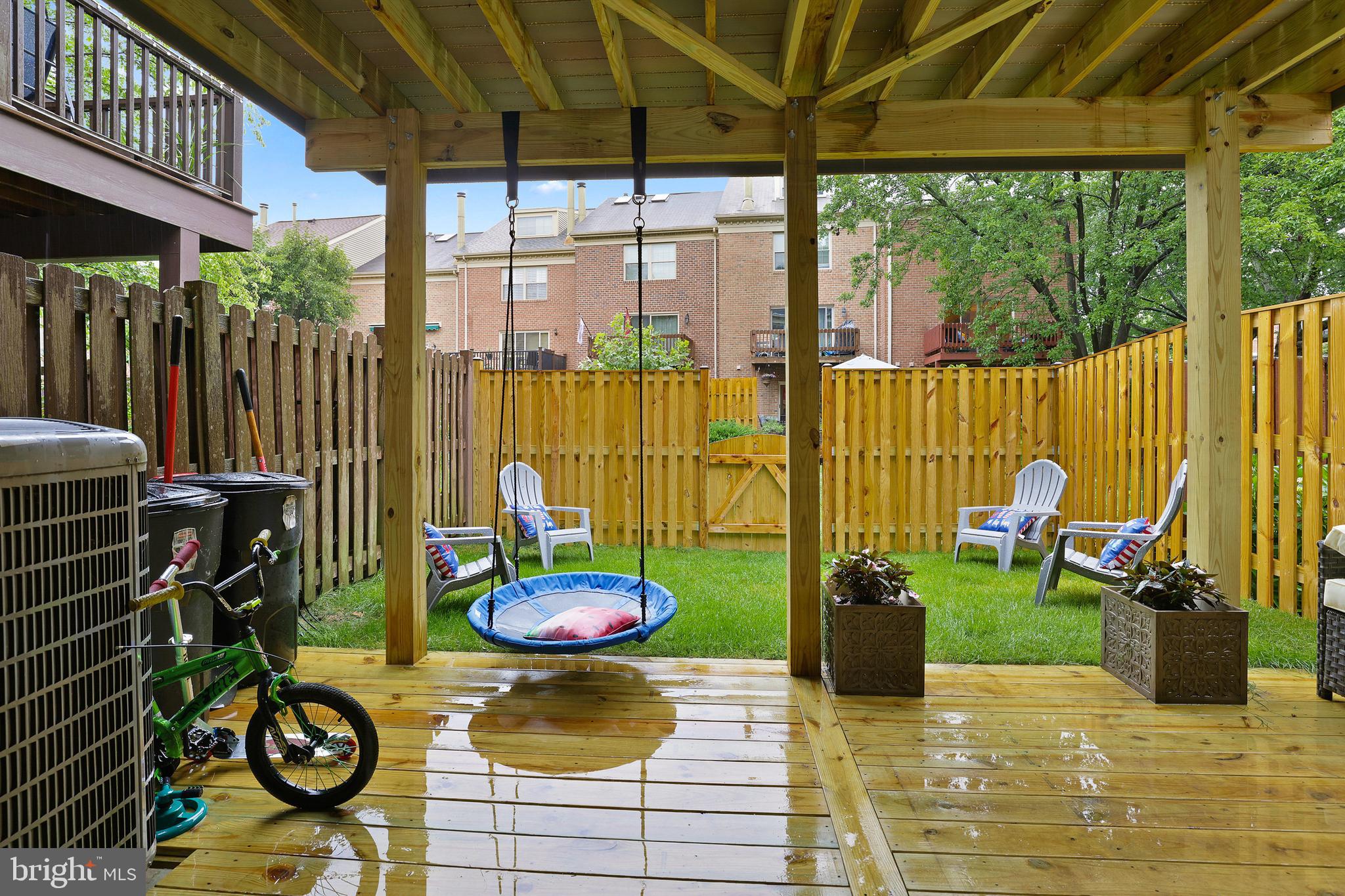 LOVETON FARMS - Residential