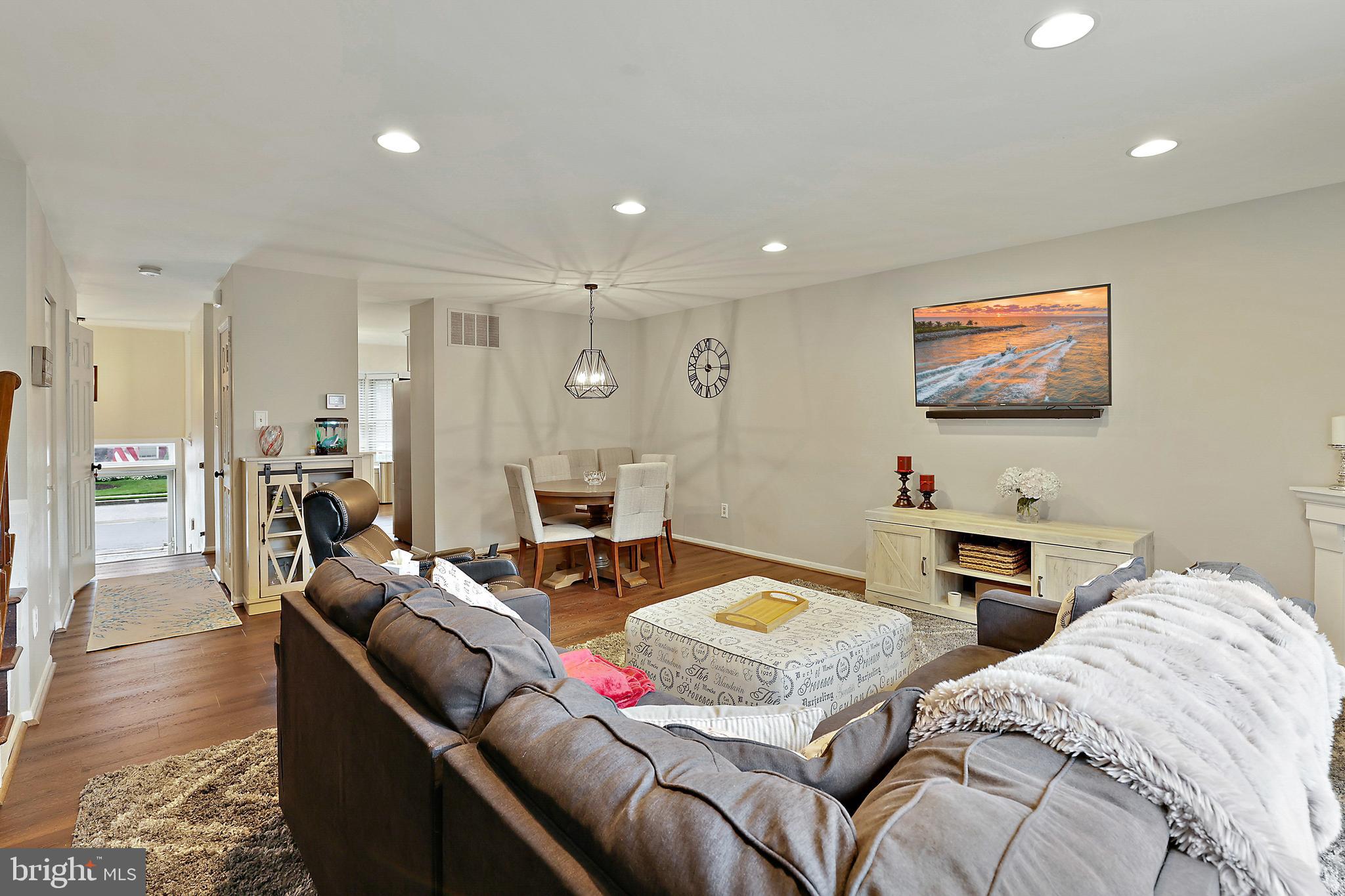 LOVETON FARMS - Residential