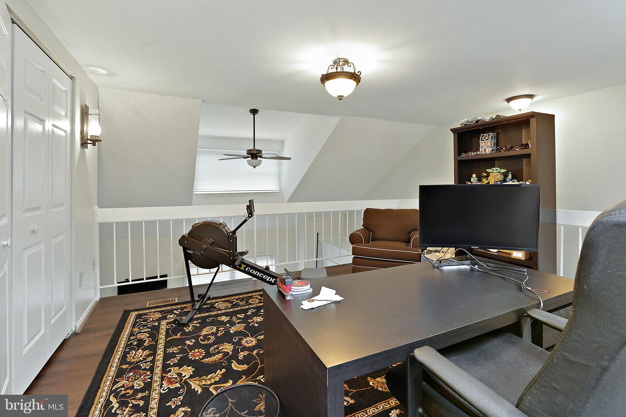 LOVETON FARMS - Residential