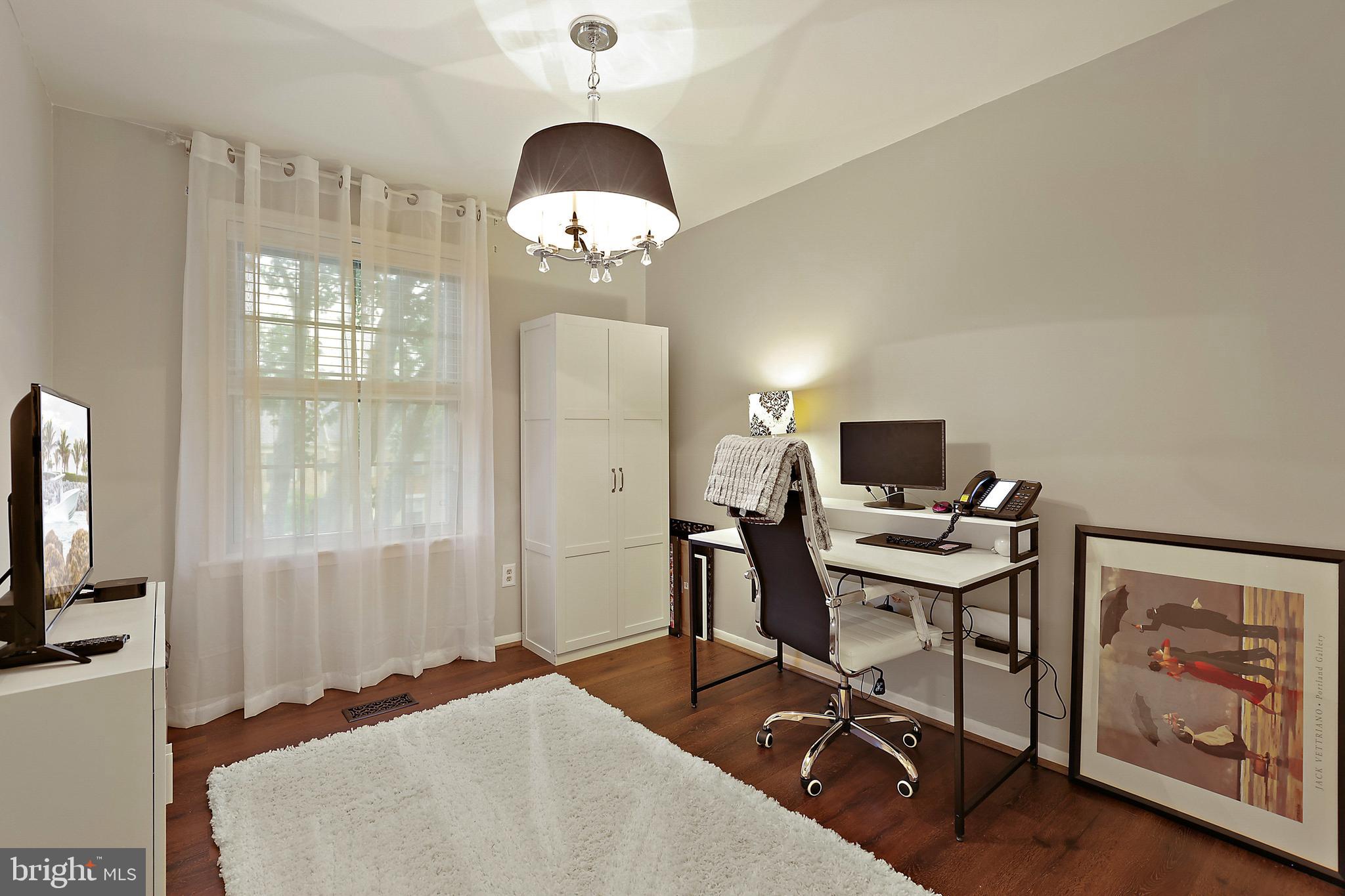 LOVETON FARMS - Residential