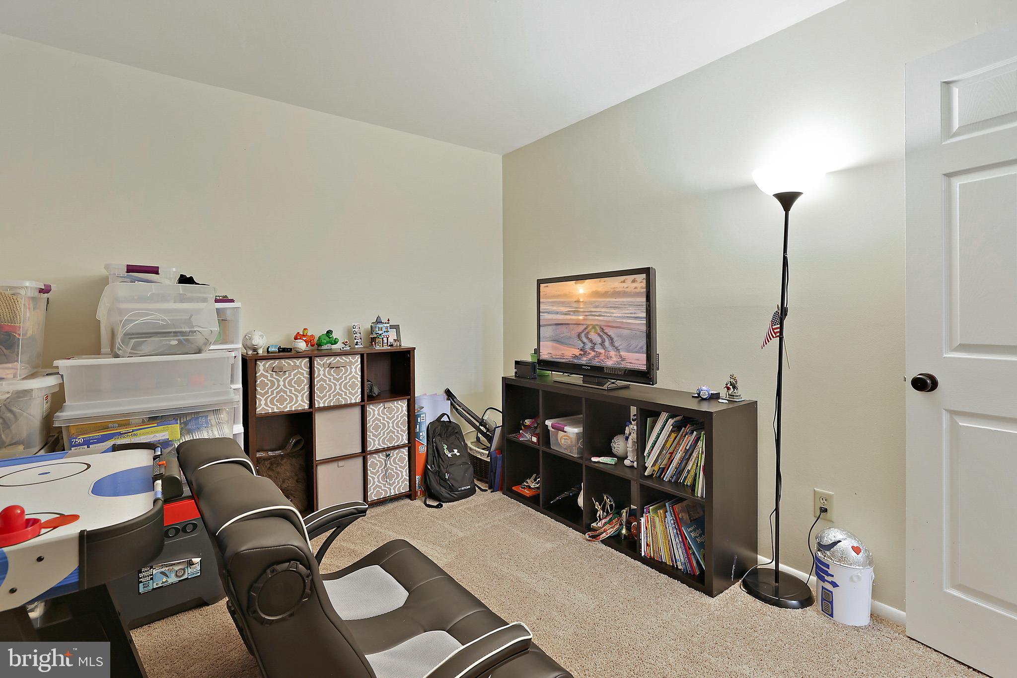 LOVETON FARMS - Residential