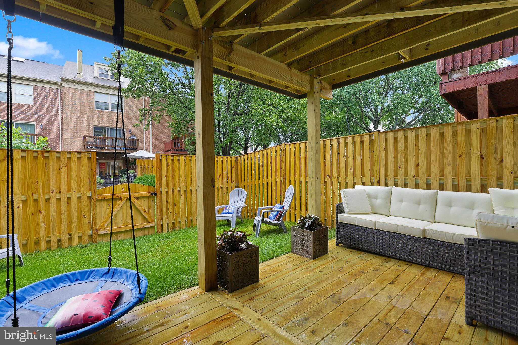 LOVETON FARMS - Residential