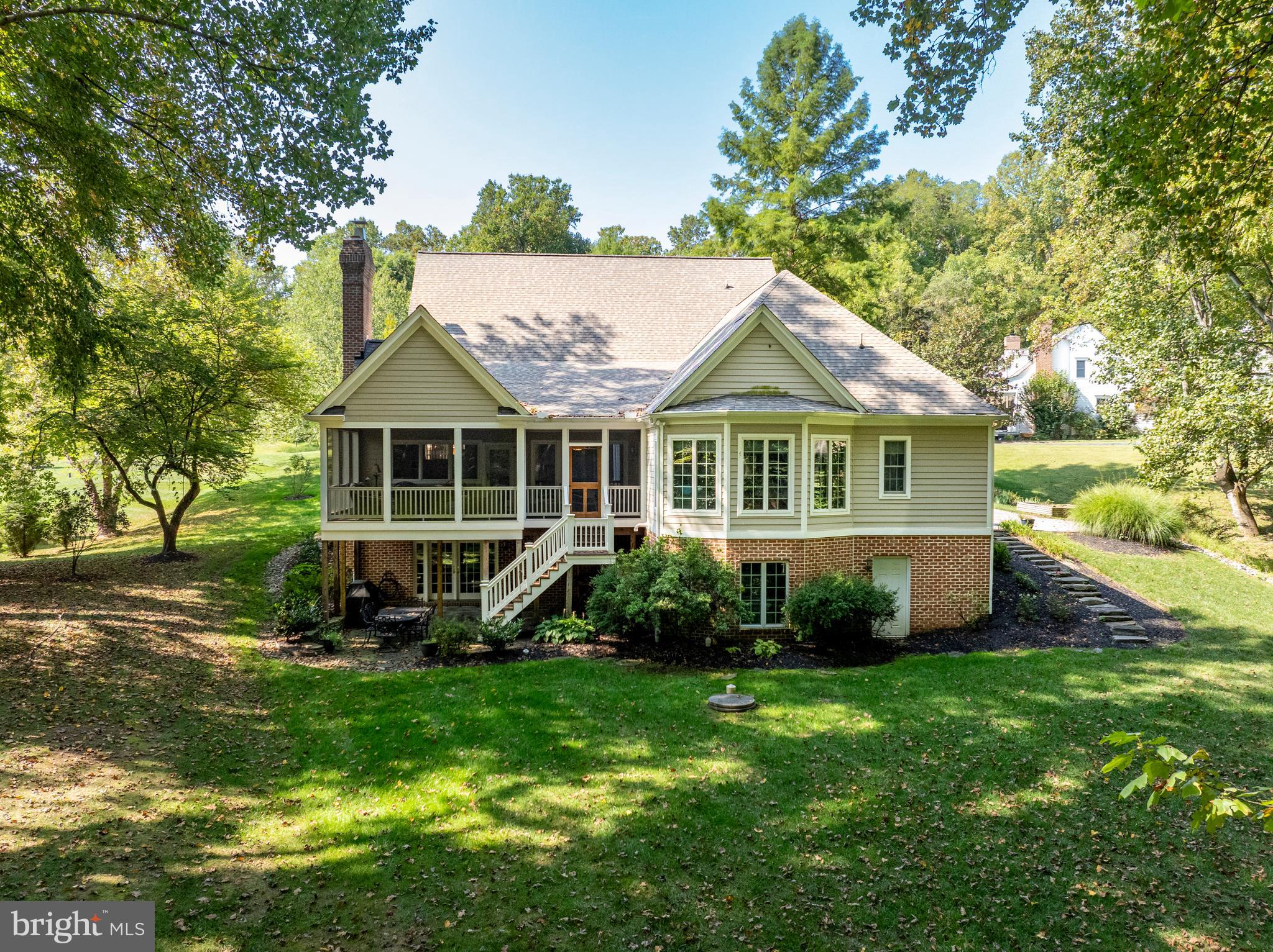 1402 MAGERS LANDING ROAD