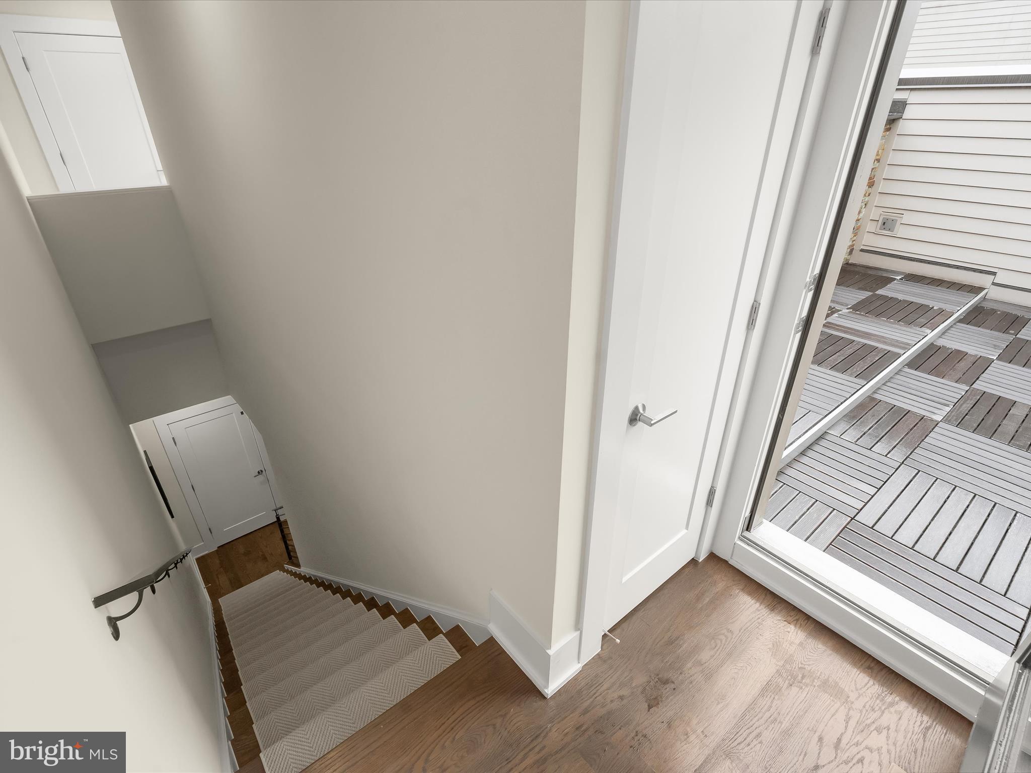 GROSVENOR HEIGHTS - Residential