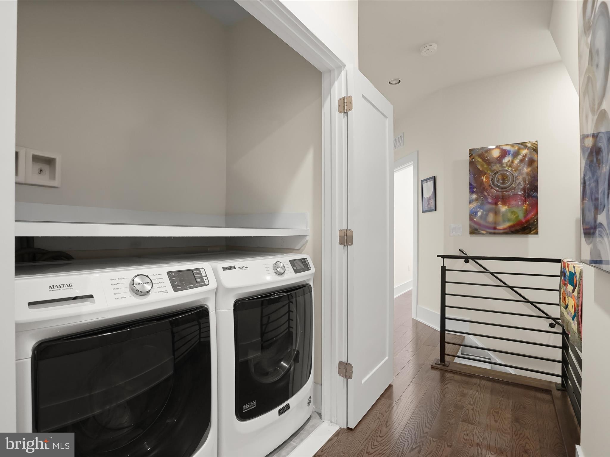 GROSVENOR HEIGHTS - Residential