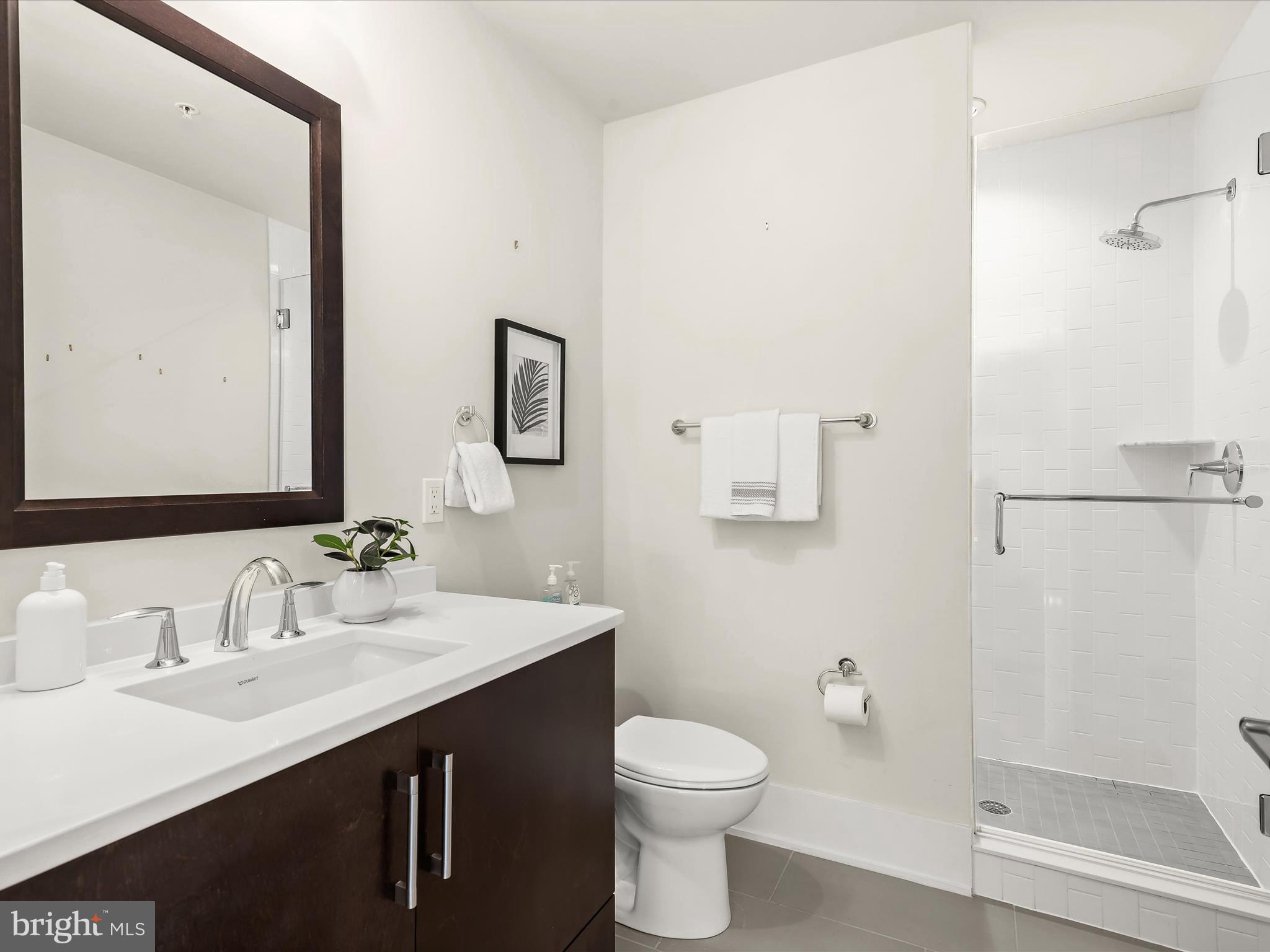 GROSVENOR HEIGHTS - Residential