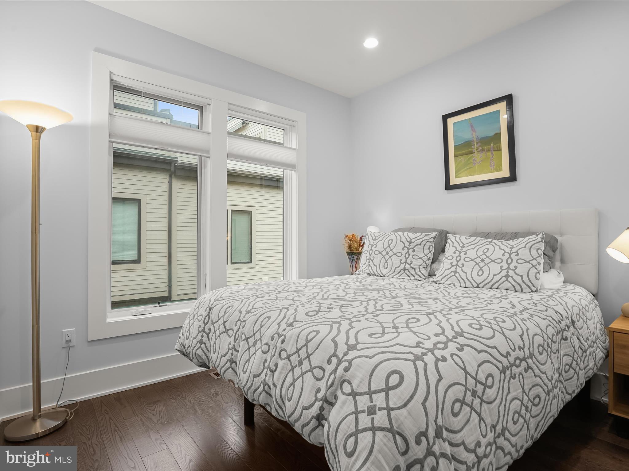 GROSVENOR HEIGHTS - Residential