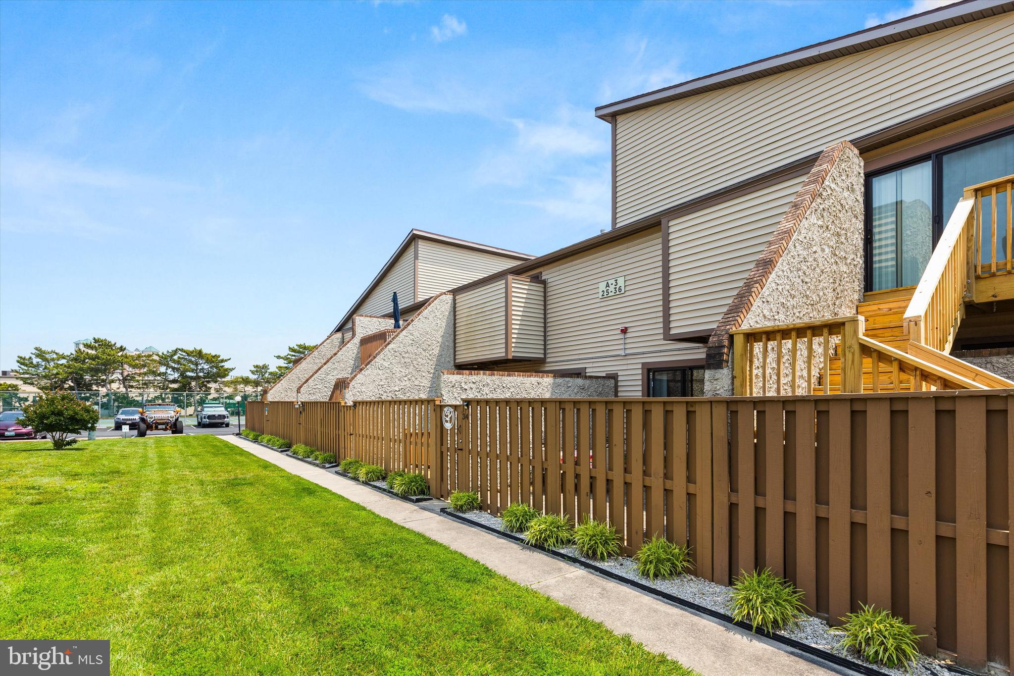 CLUB OCEAN VILLAS II - Residential