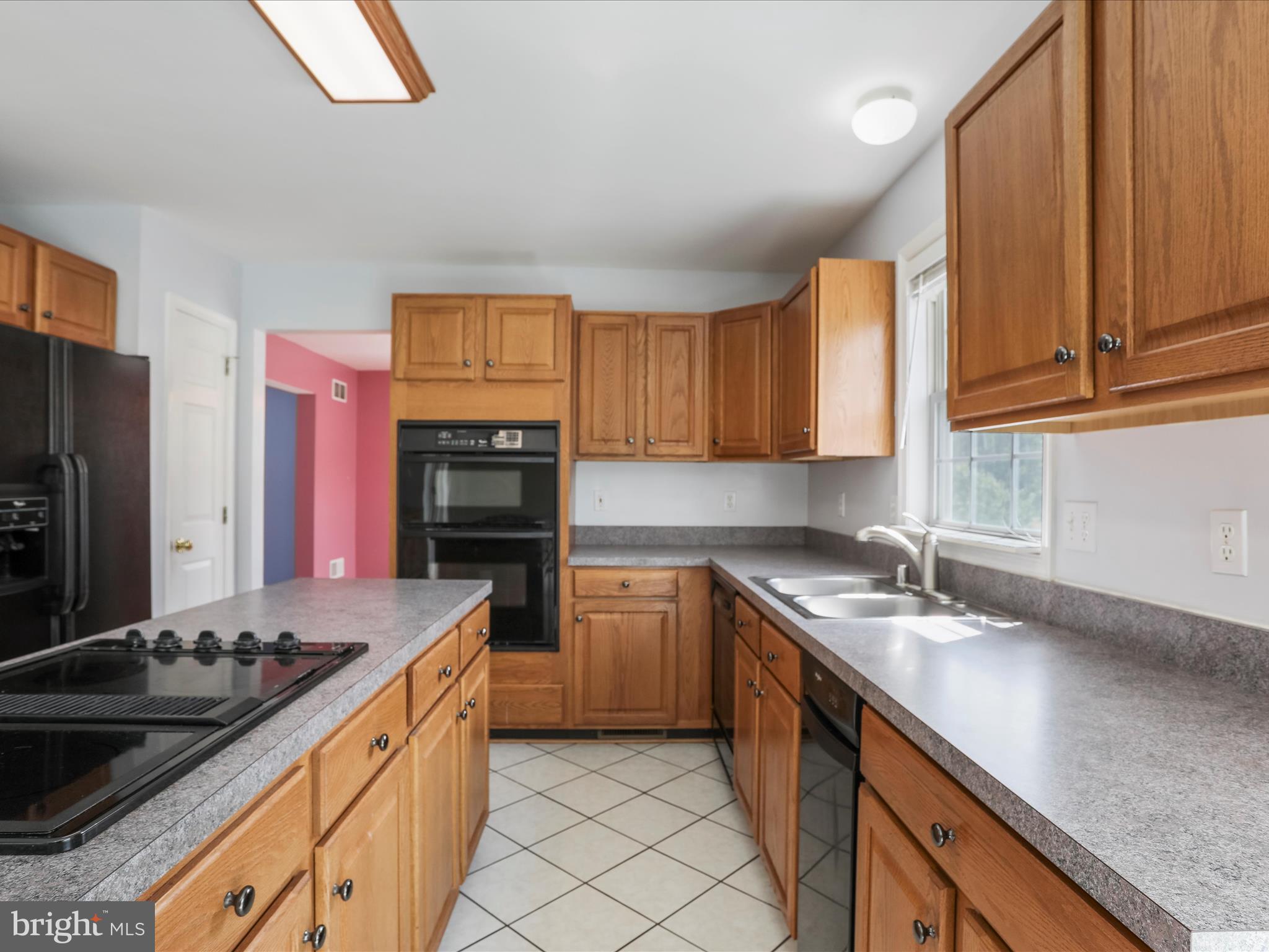 KEEDYSVILLE - Residential