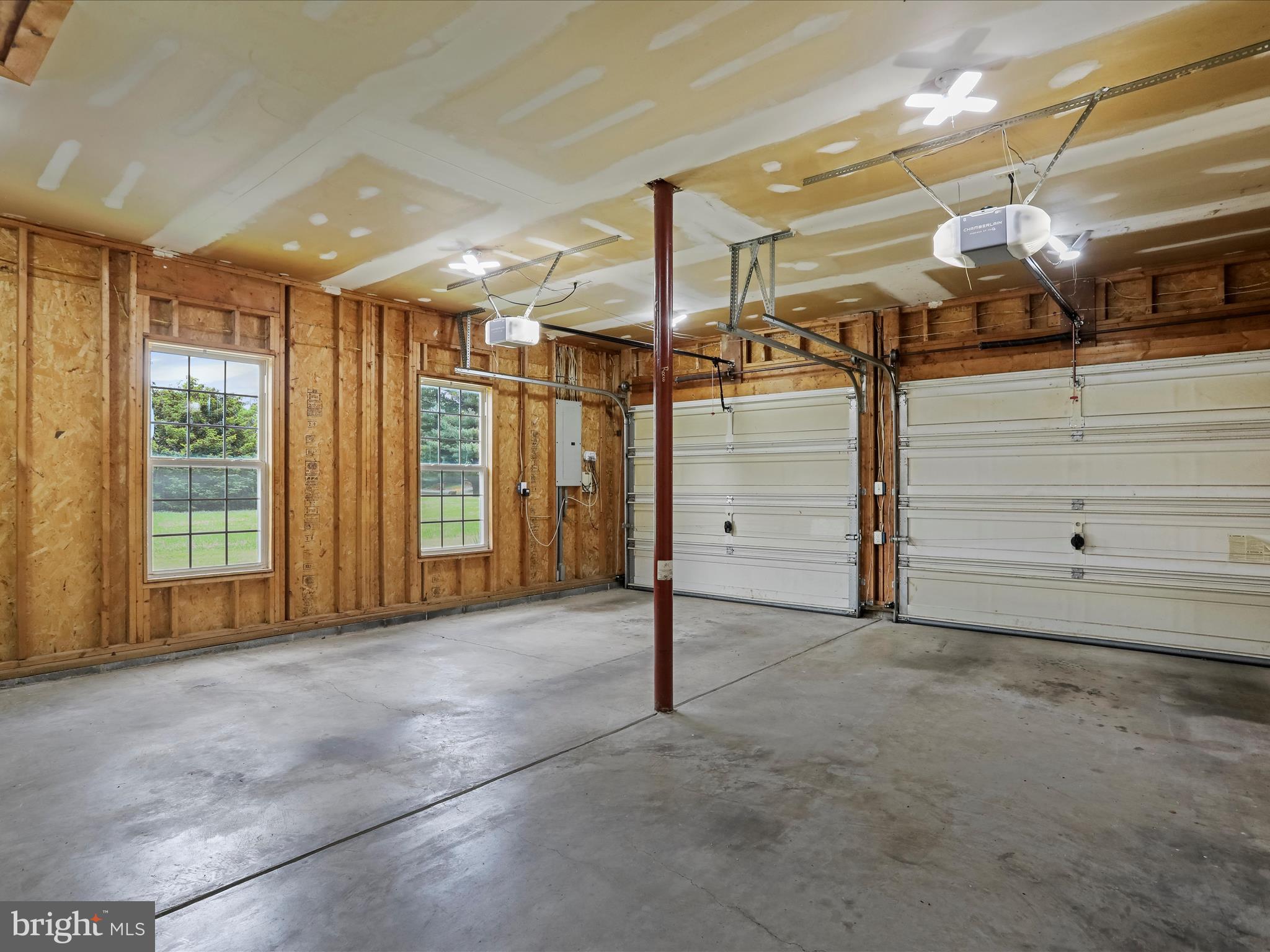 KEEDYSVILLE - Residential