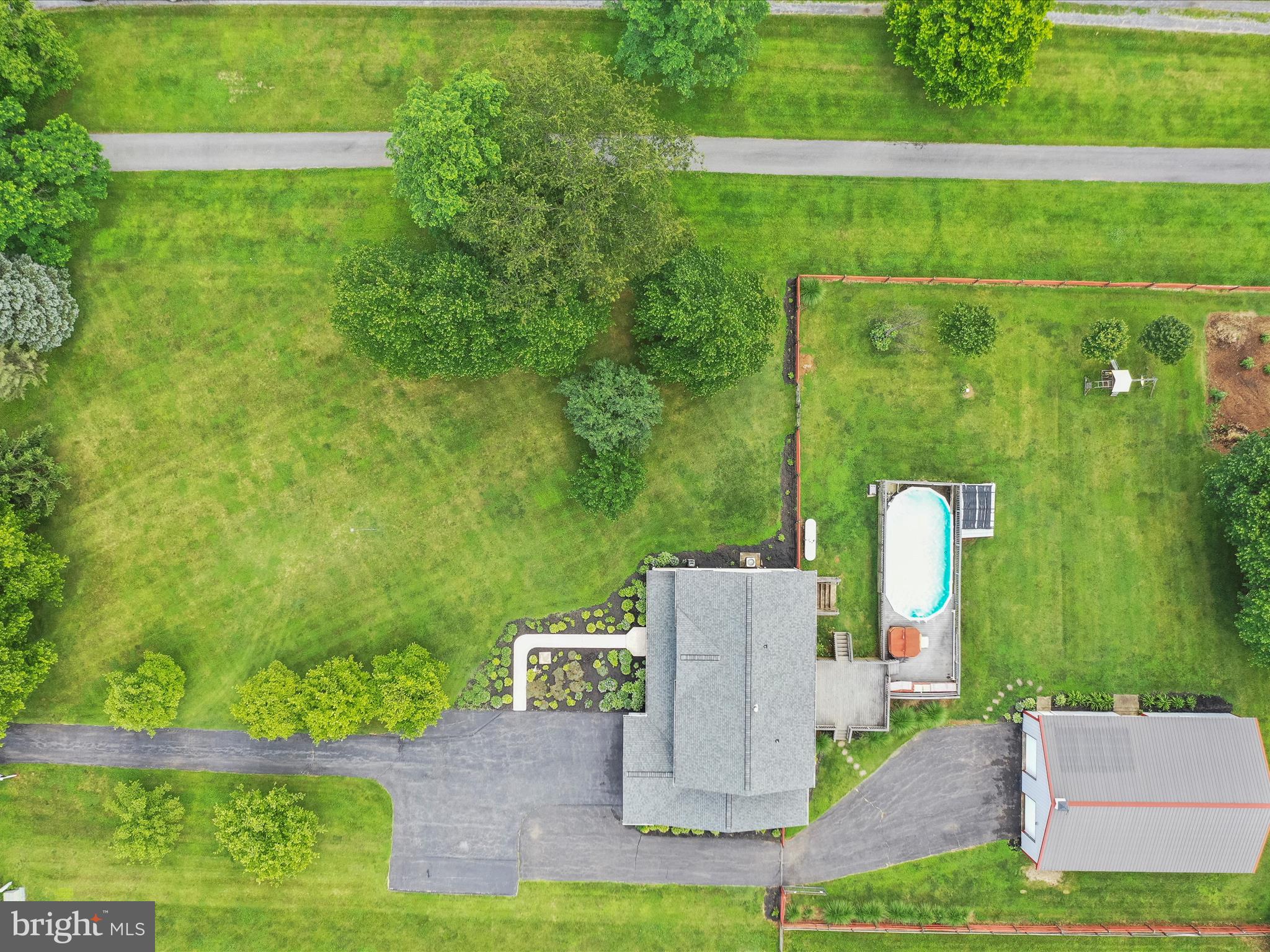 KEEDYSVILLE - Residential