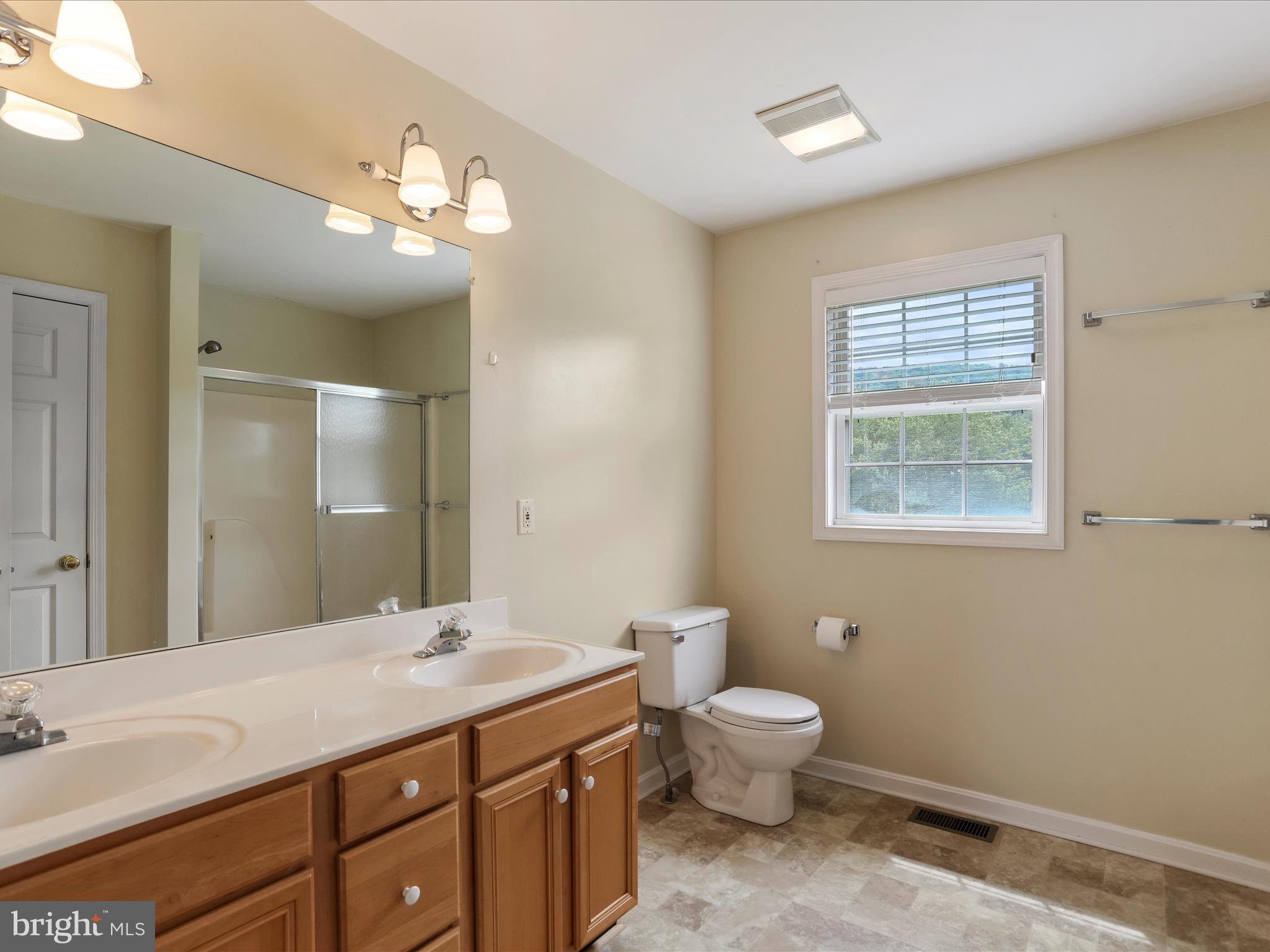 KEEDYSVILLE - Residential