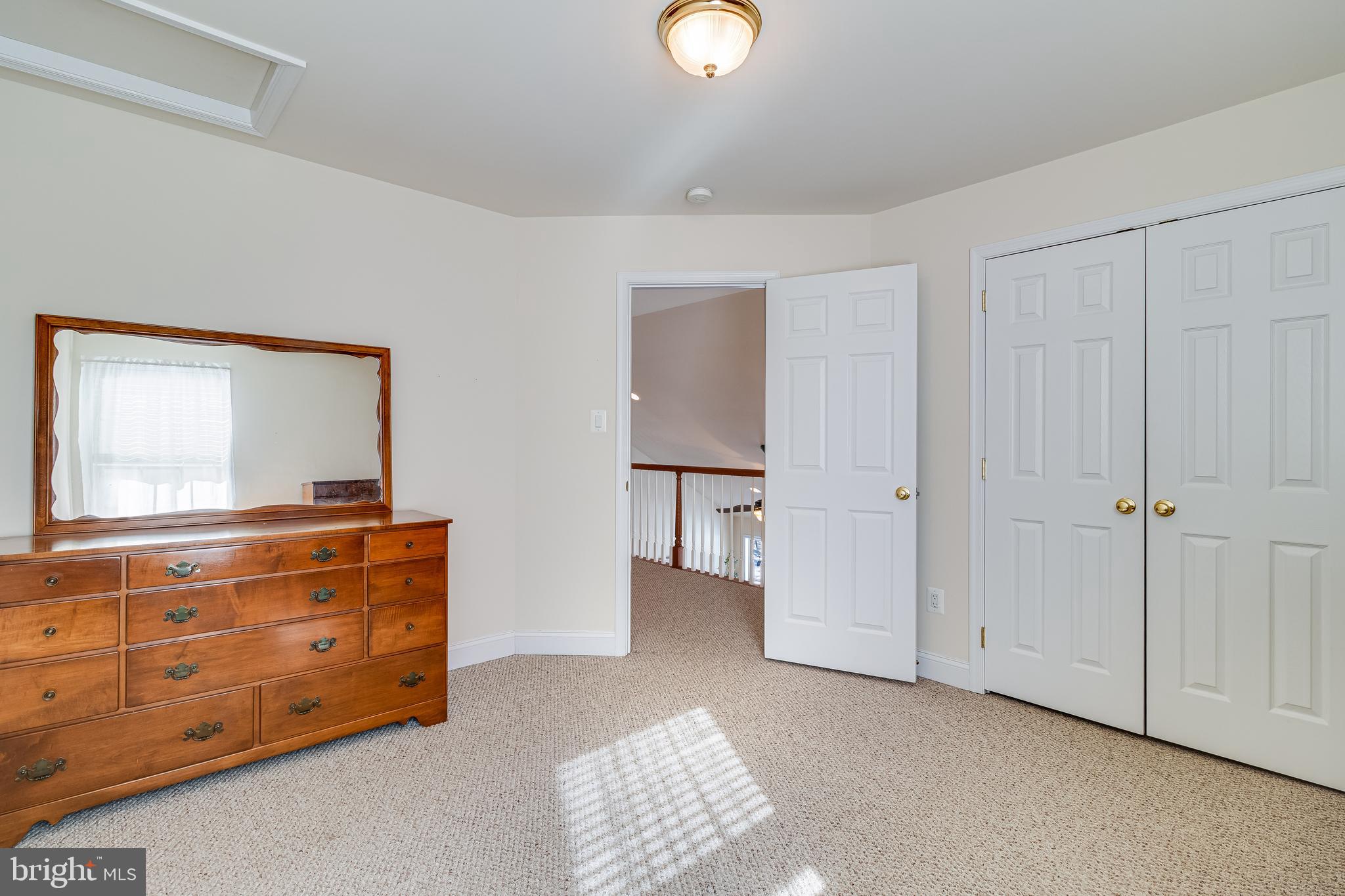 SOUTHGATE - Residential