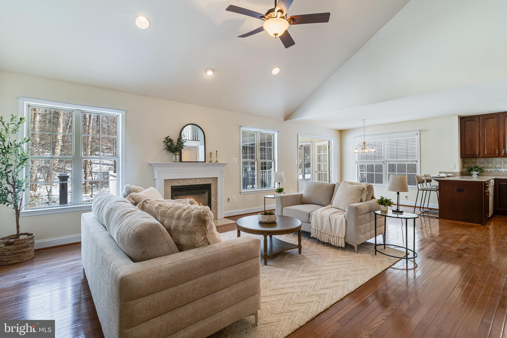 SOUTHGATE - Residential