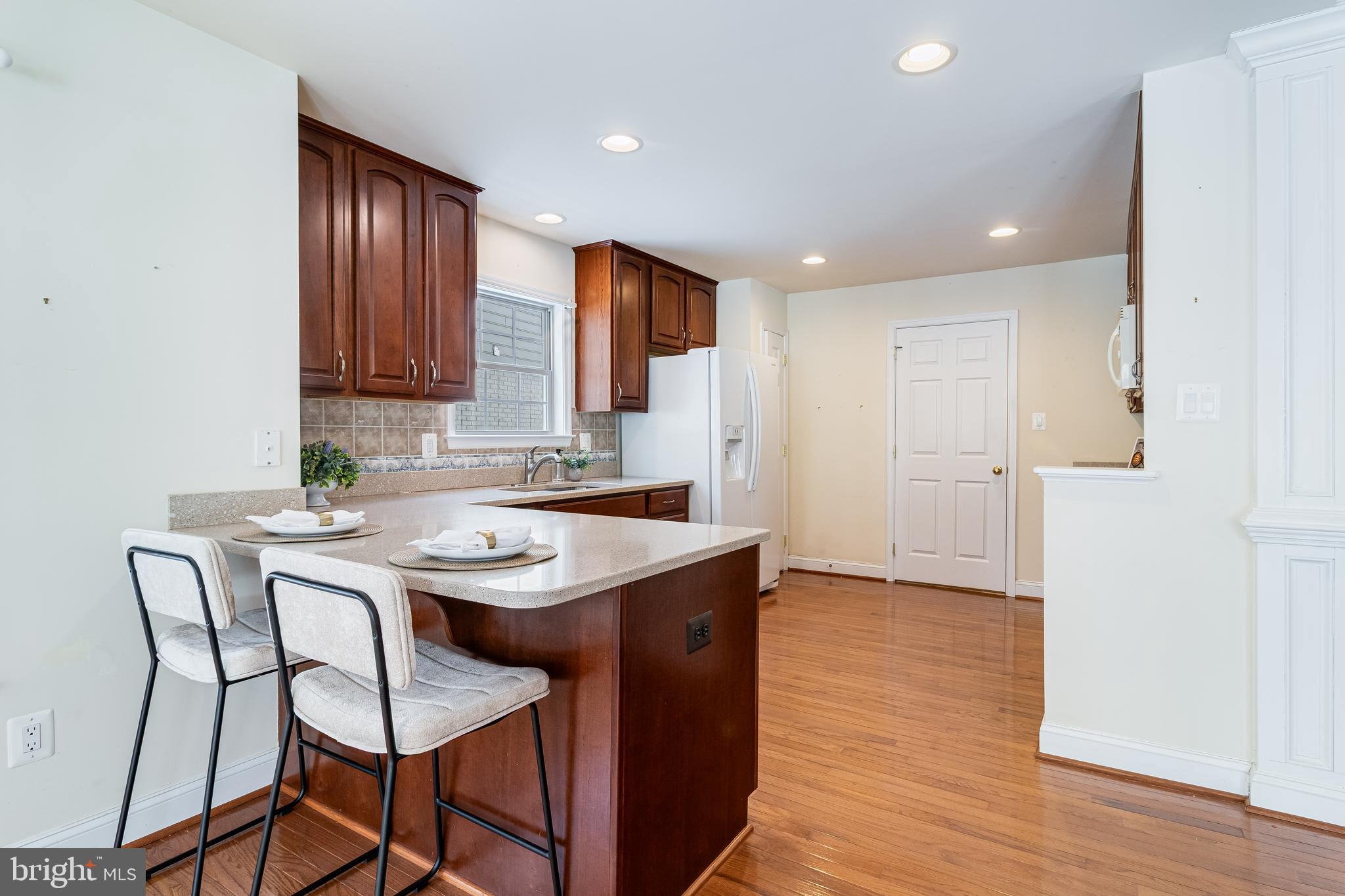 SOUTHGATE - Residential