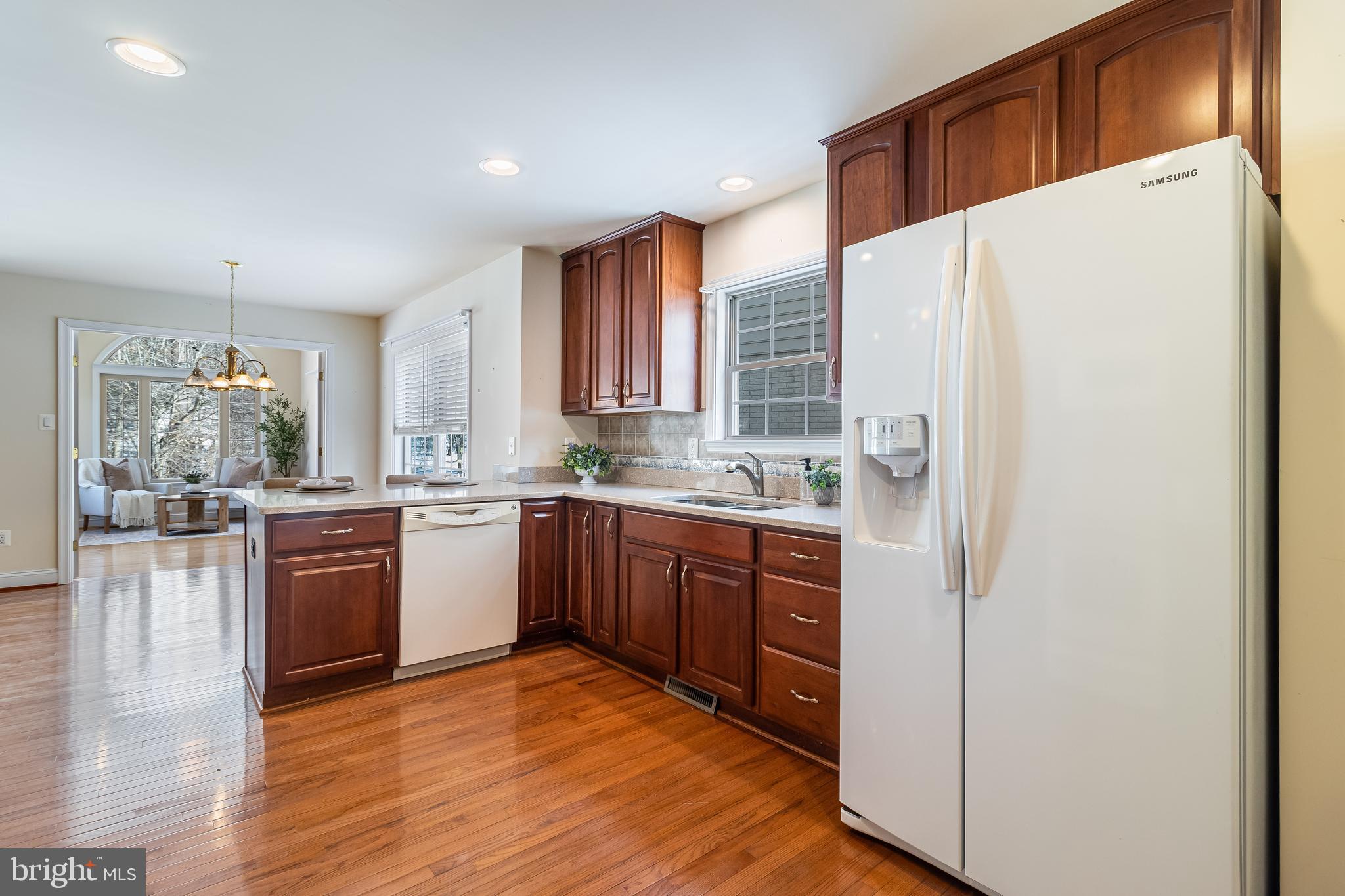 SOUTHGATE - Residential