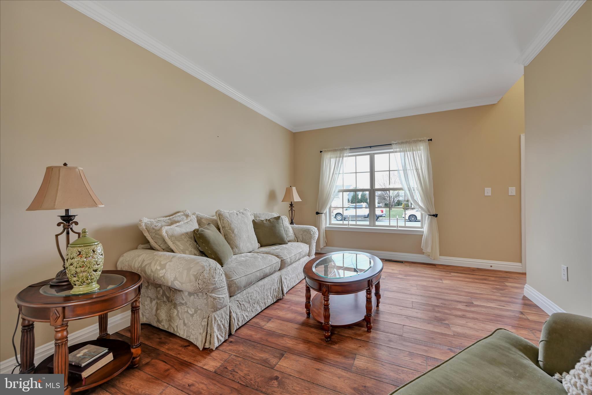 LONDON CROFT - Residential