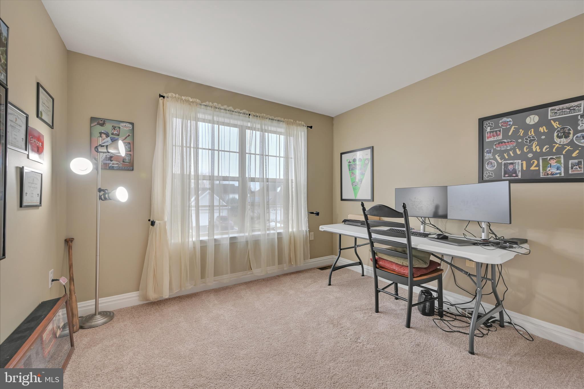 LONDON CROFT - Residential