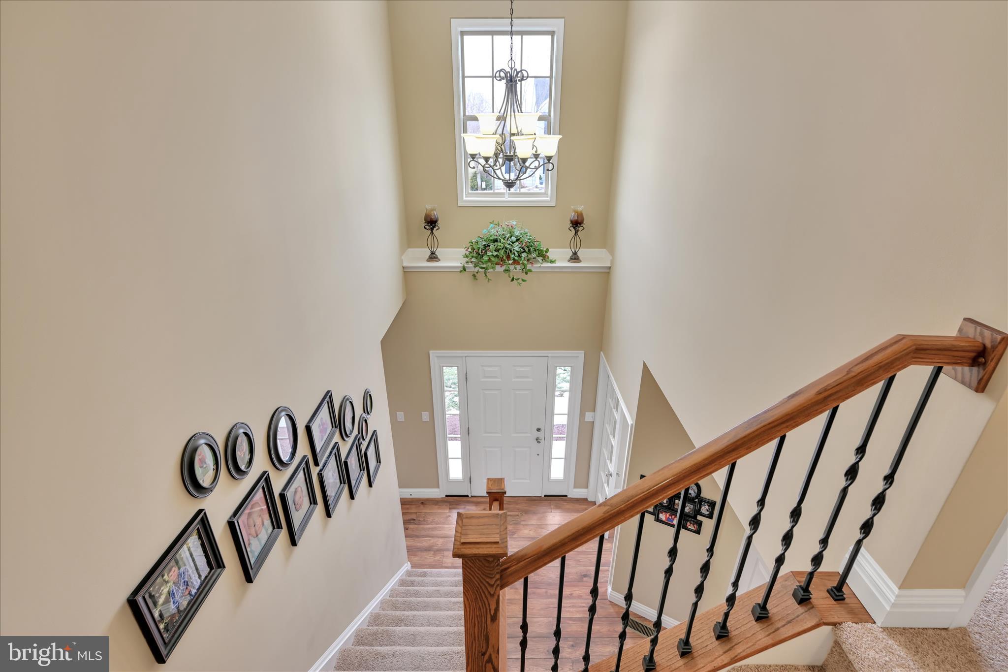 LONDON CROFT - Residential