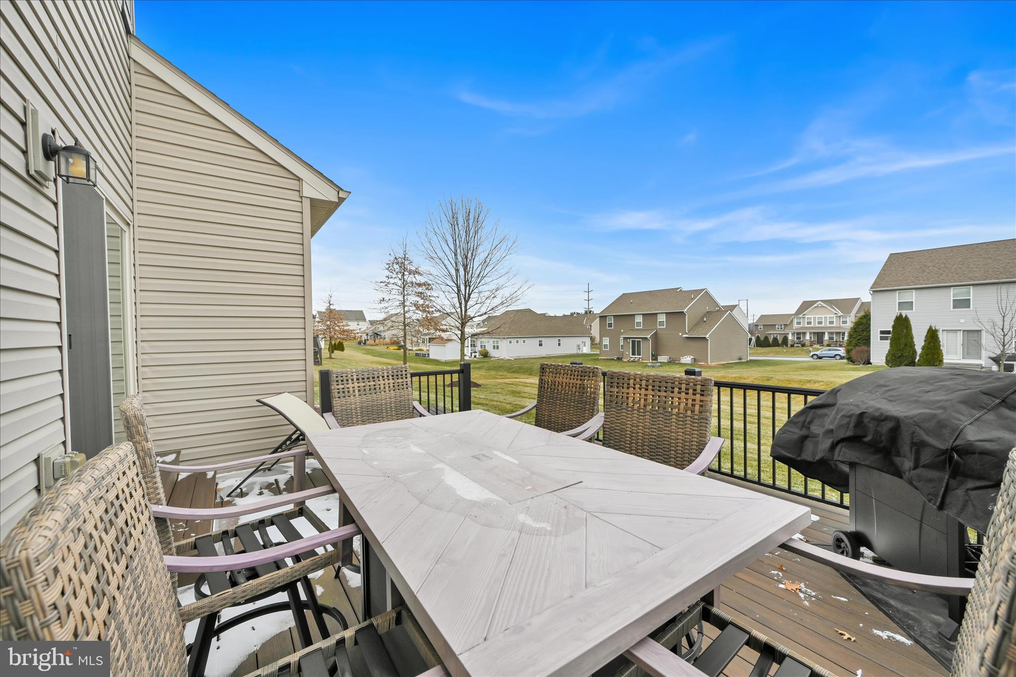 LONDON CROFT - Residential