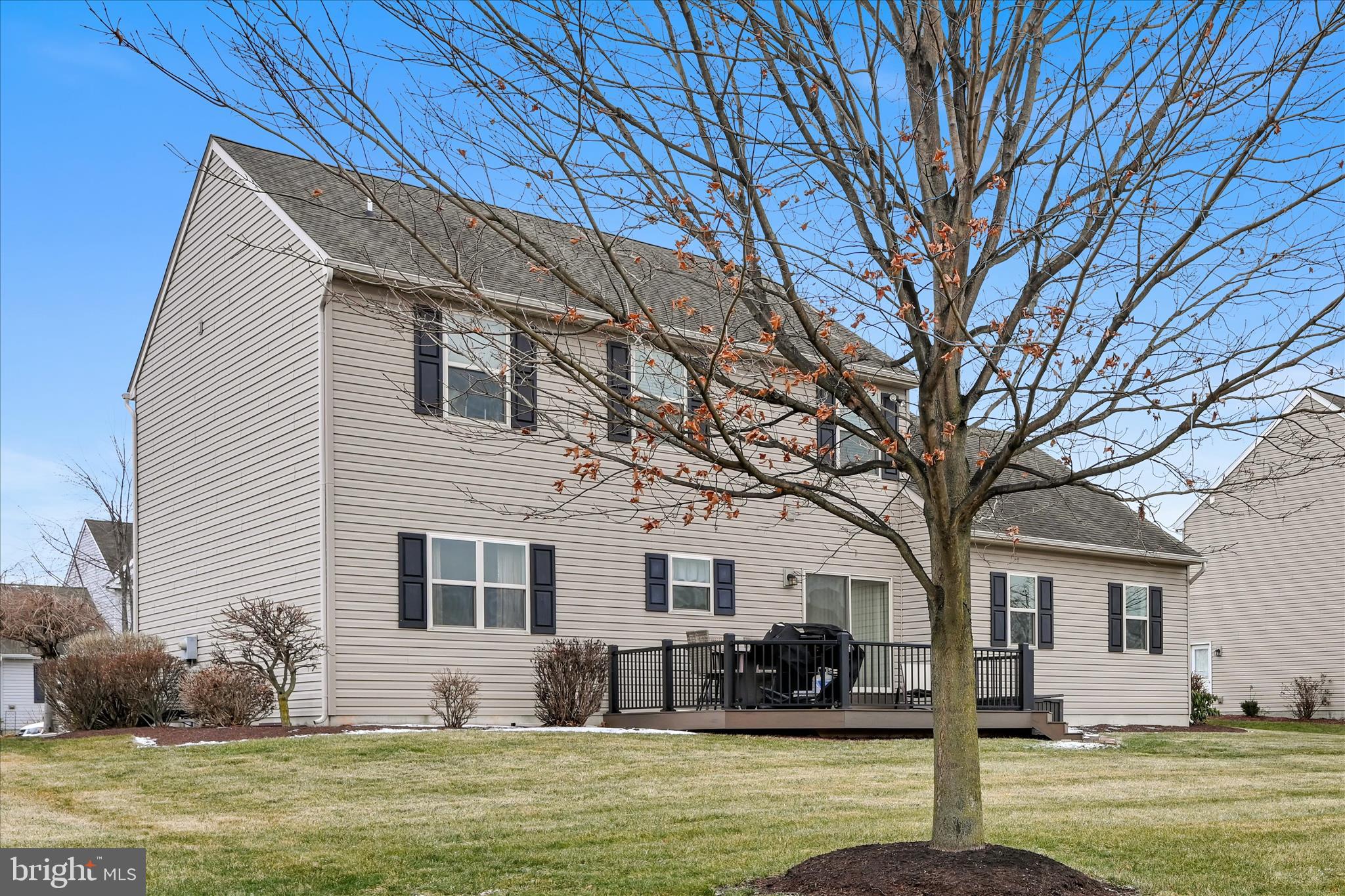 LONDON CROFT - Residential