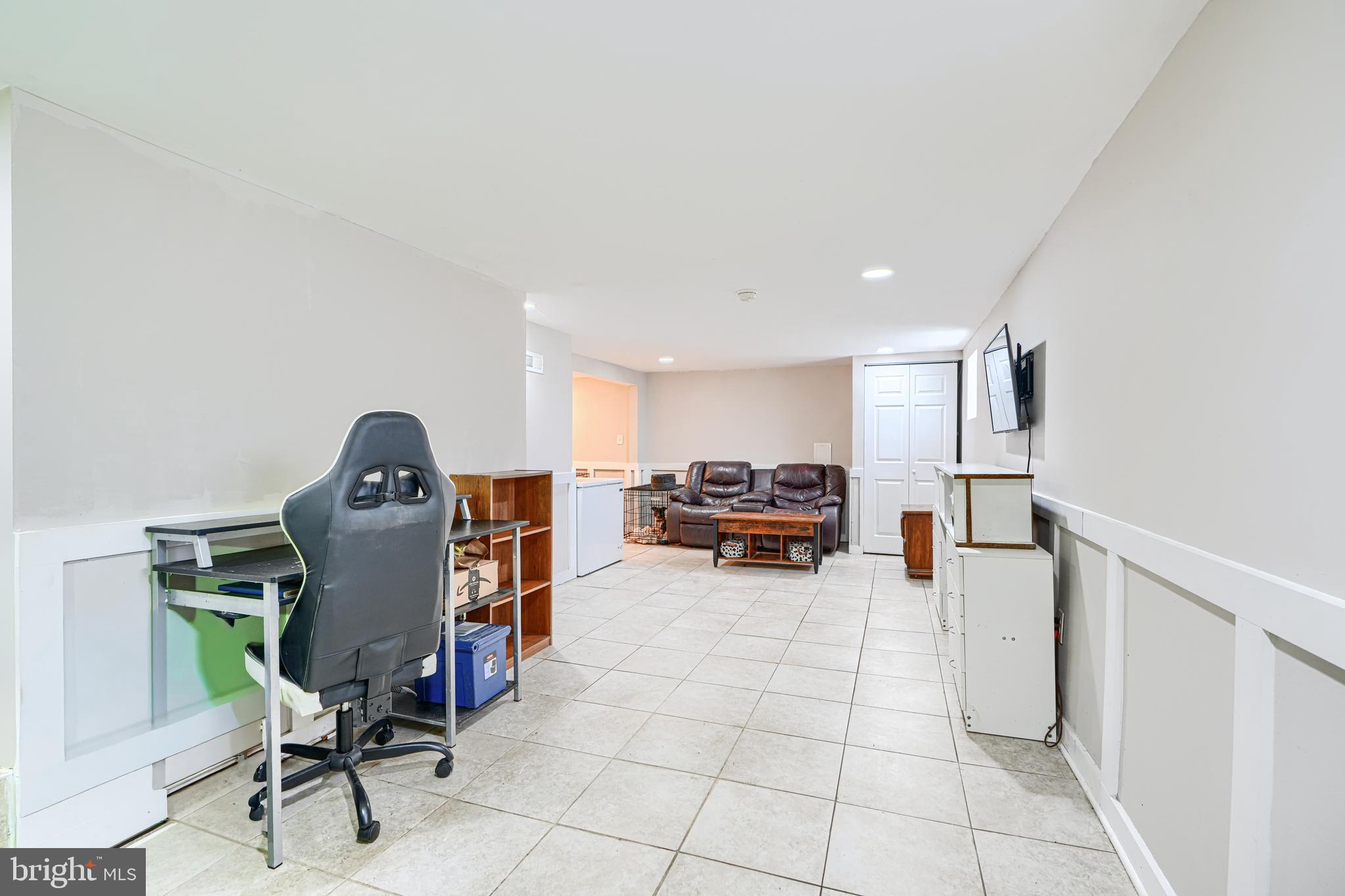 WOODSIDE - Residential