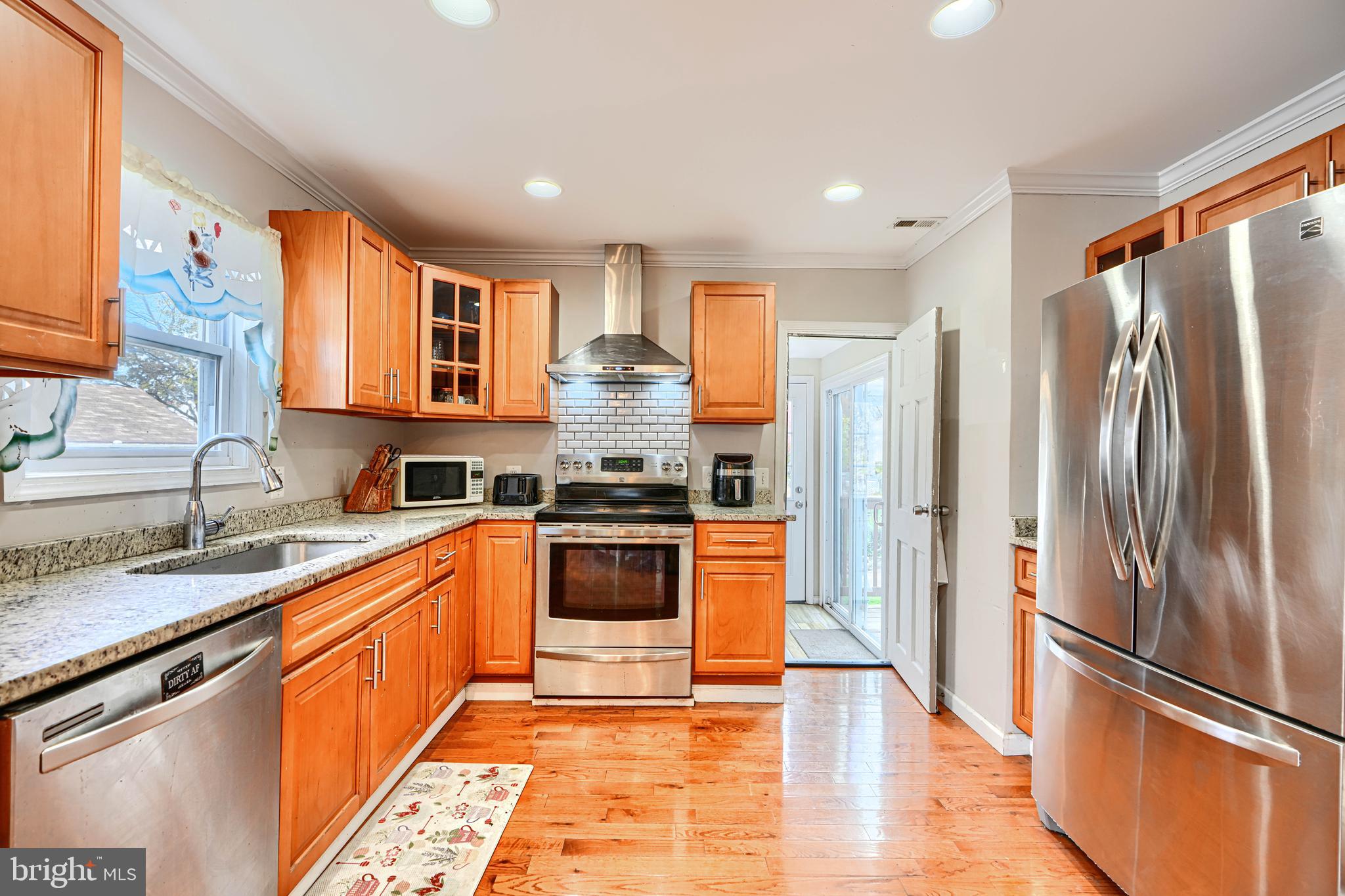 WOODSIDE - Residential