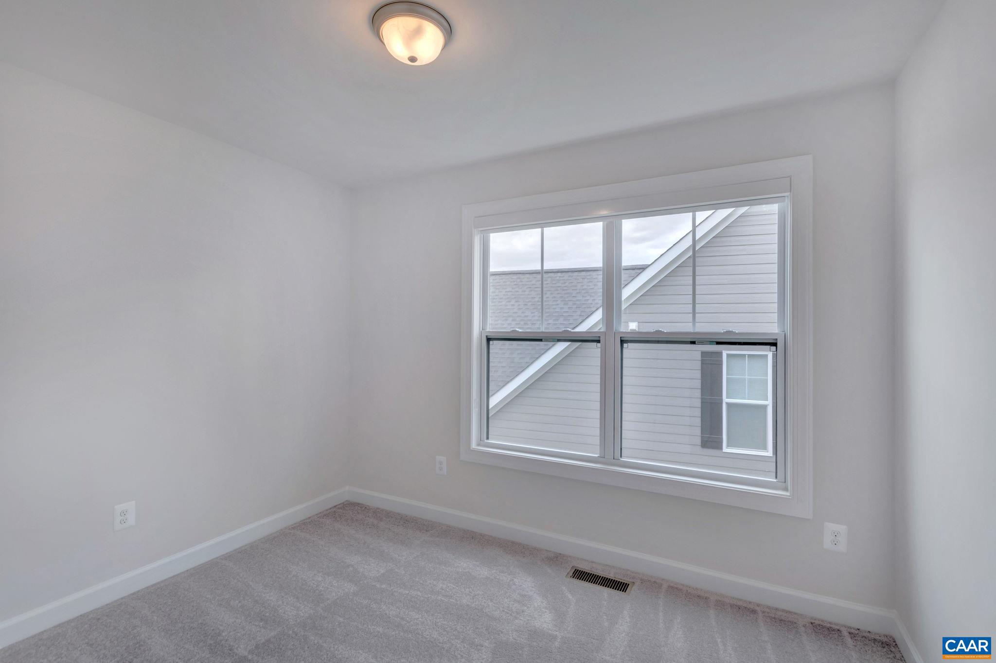 MEADOW BROOK - Residential