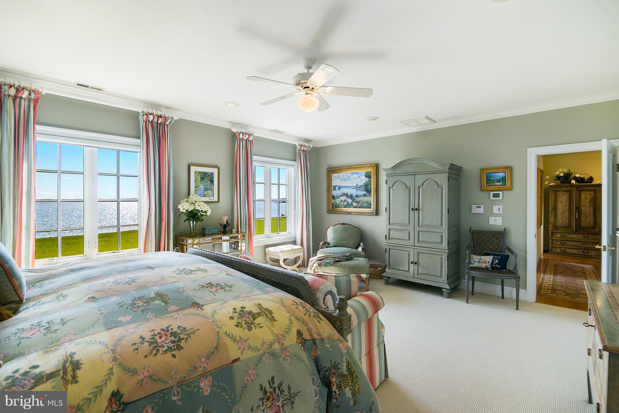 RAYS POINT - Residential