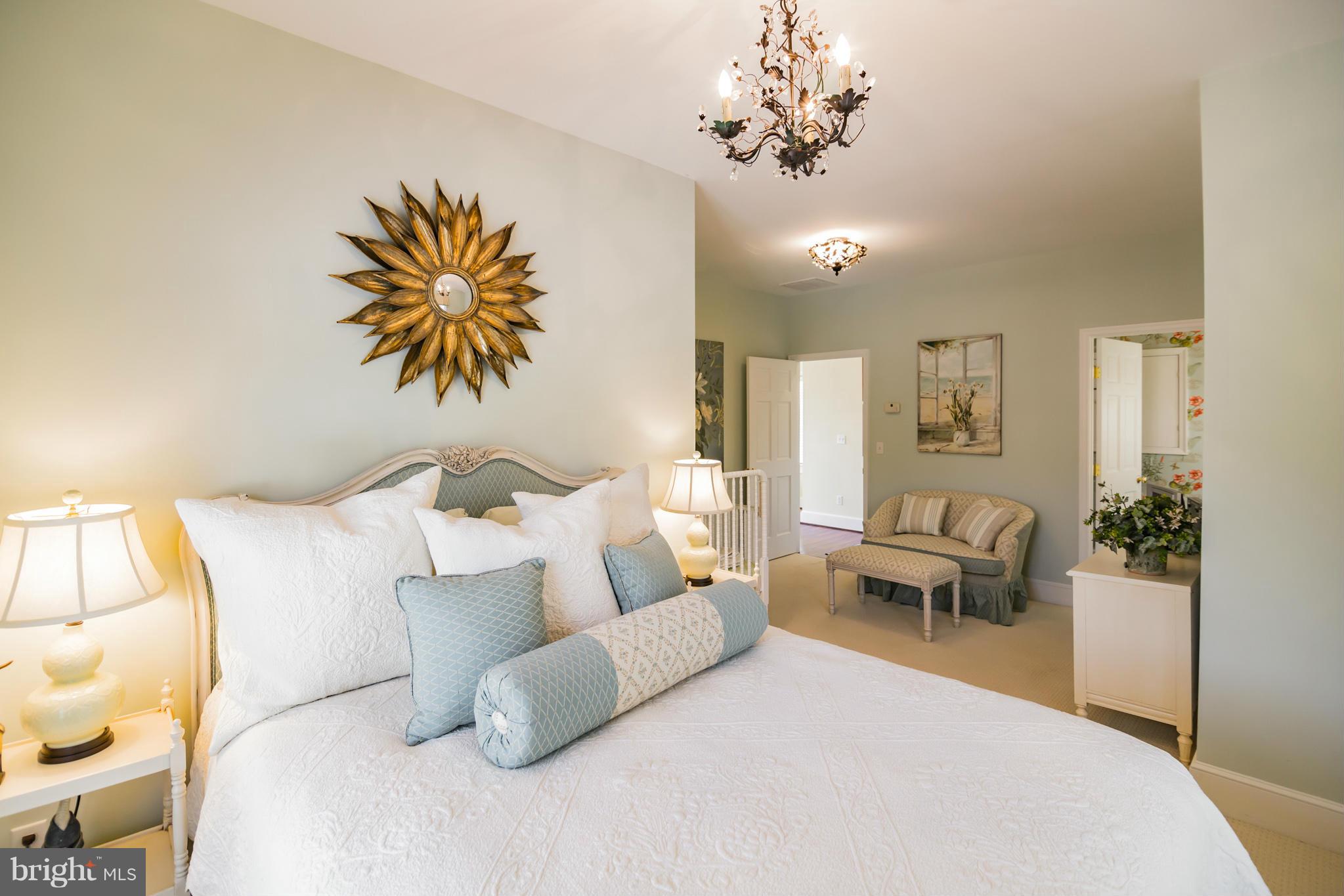 RAYS POINT - Residential