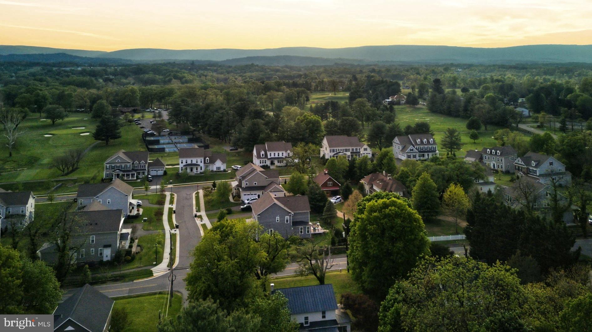 TOWN OF PURCELLVILLE - Residential