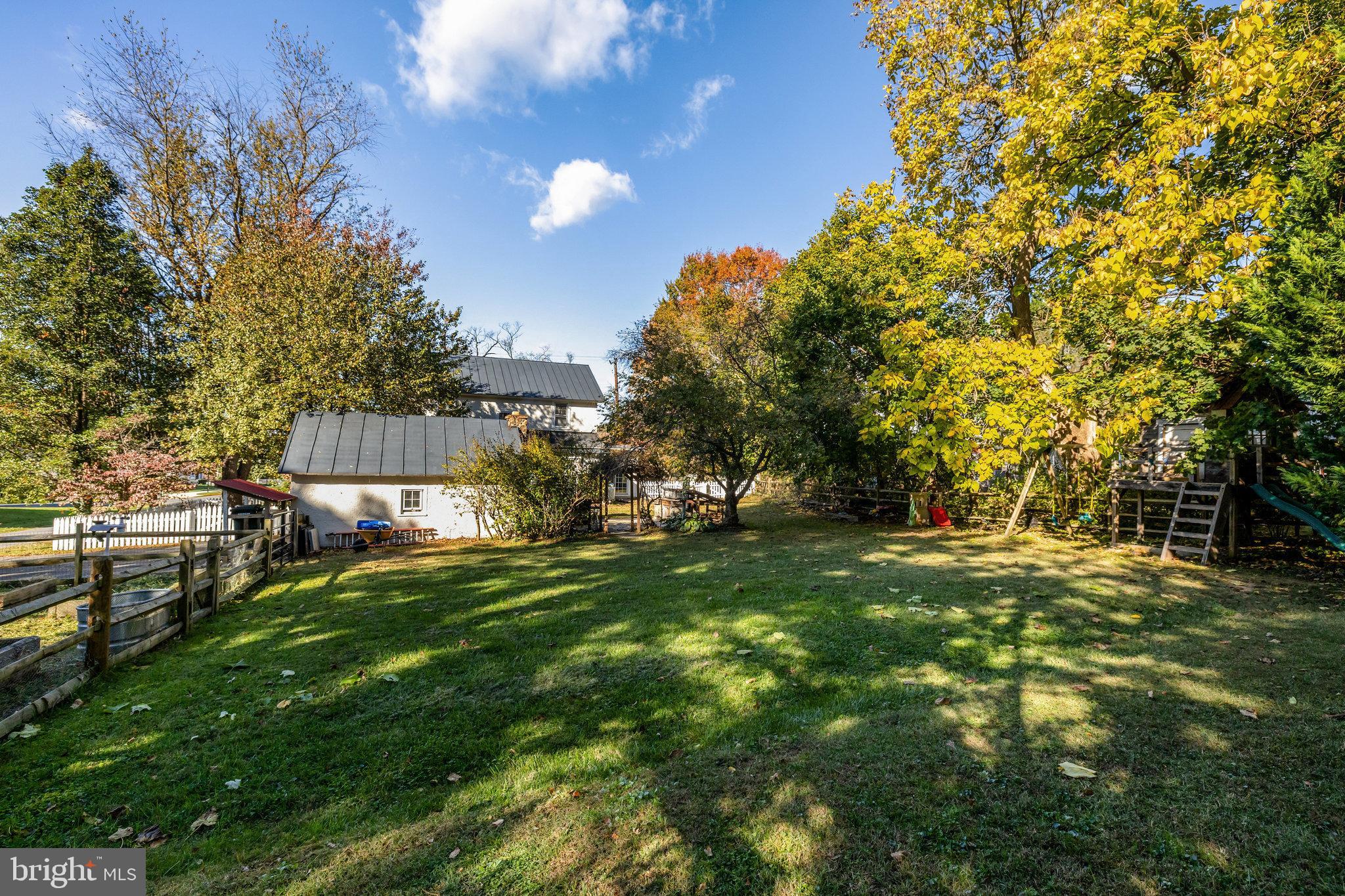 TOWN OF PURCELLVILLE - Residential