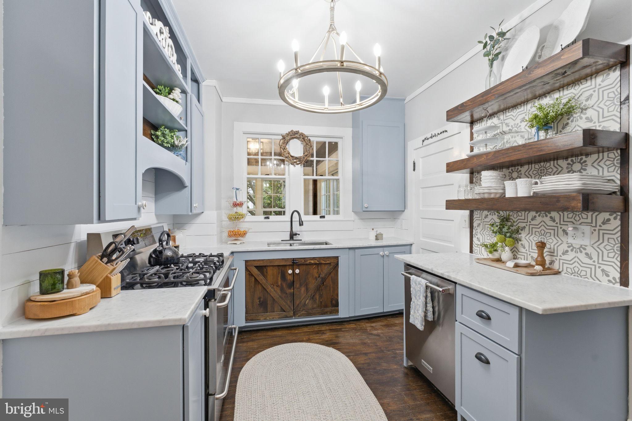 TOWN OF PURCELLVILLE - Residential