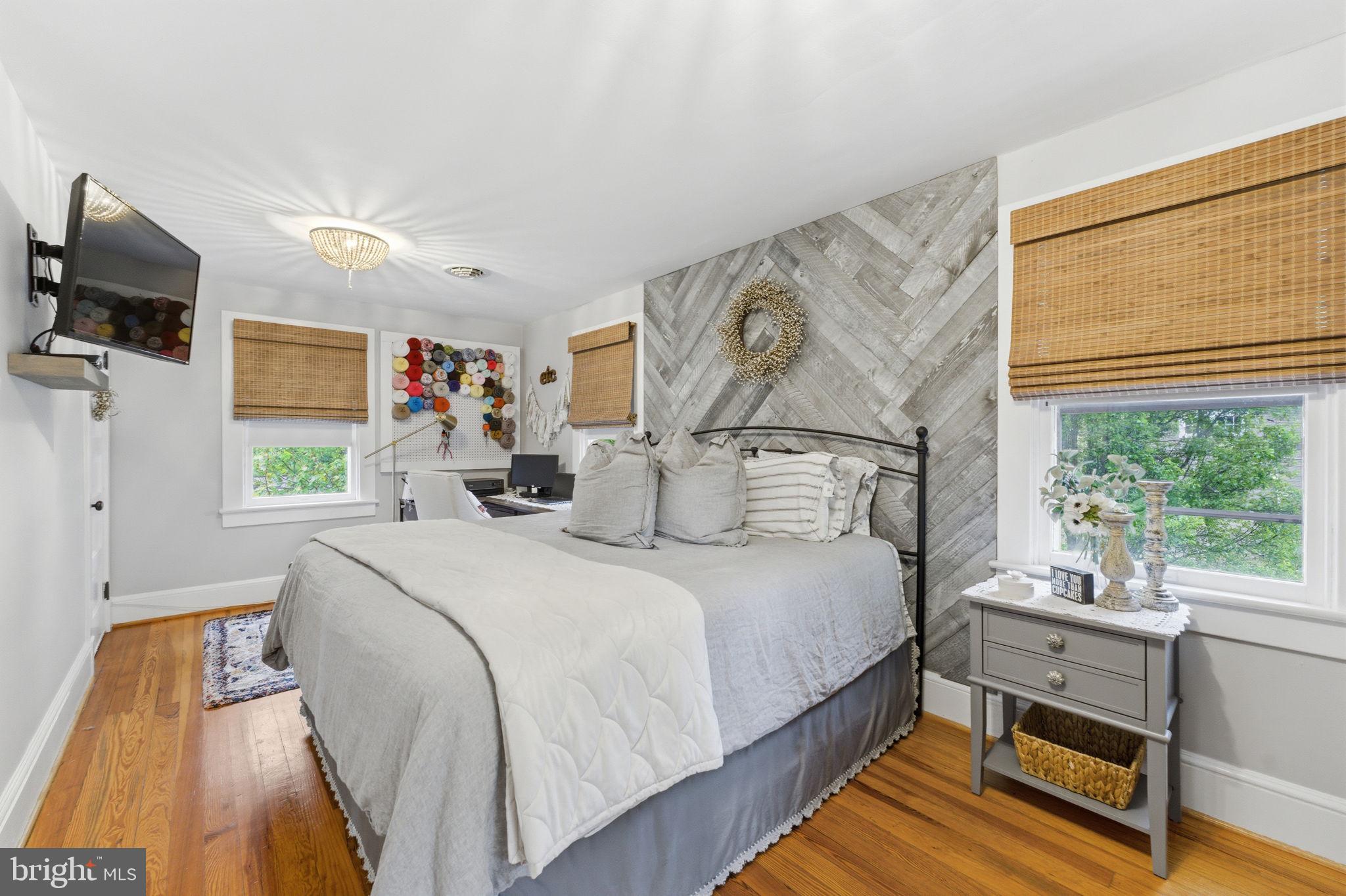TOWN OF PURCELLVILLE - Residential