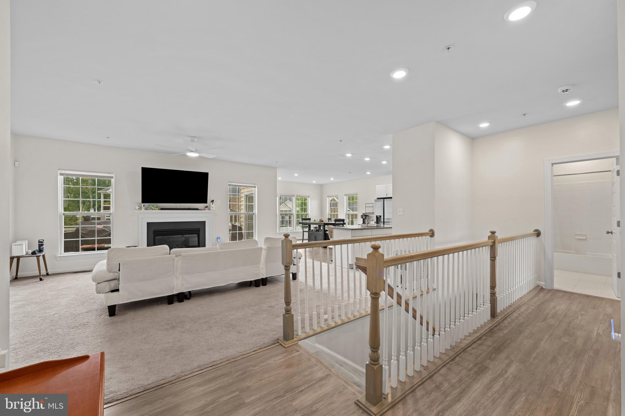6119 SAVANNAH DRIVE