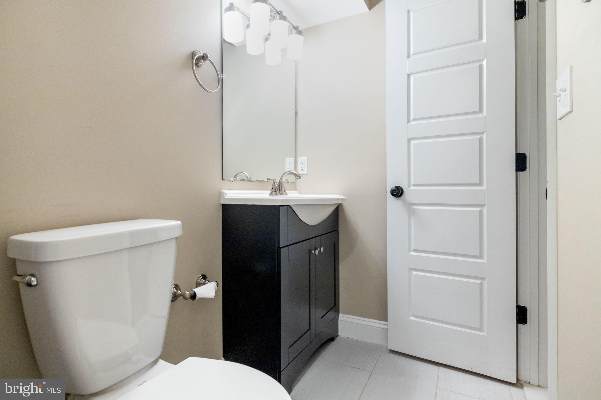 LOCUST POINT - Residential