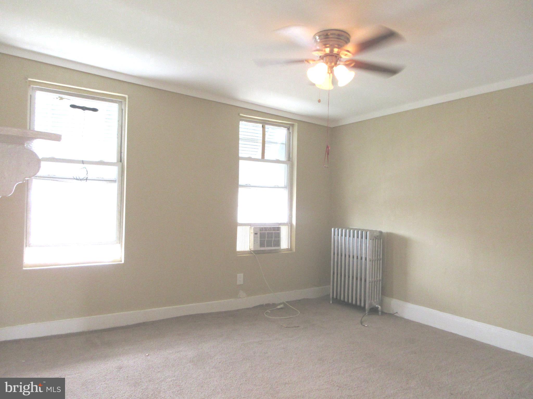 BRIDESBURG - Residential