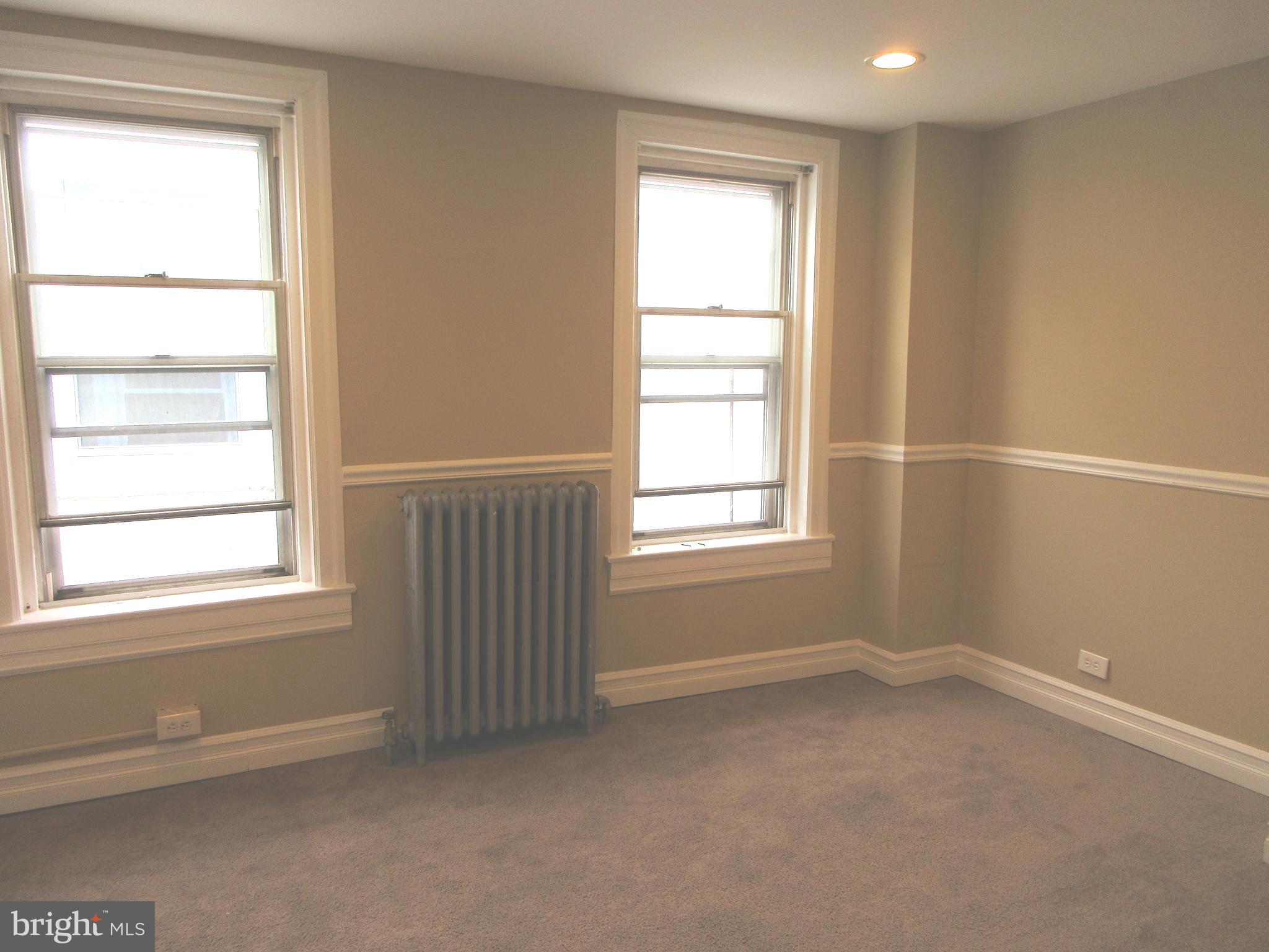 BRIDESBURG - Residential