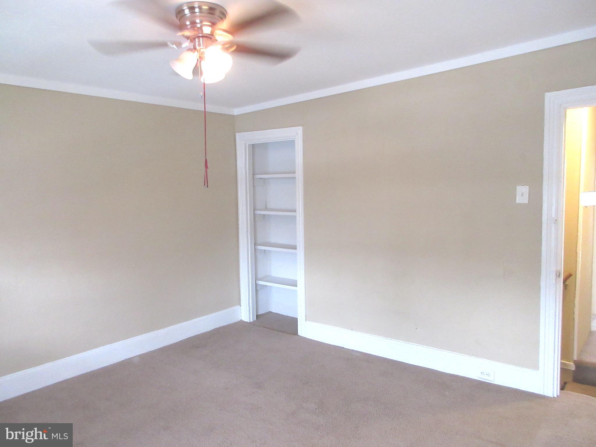 BRIDESBURG - Residential