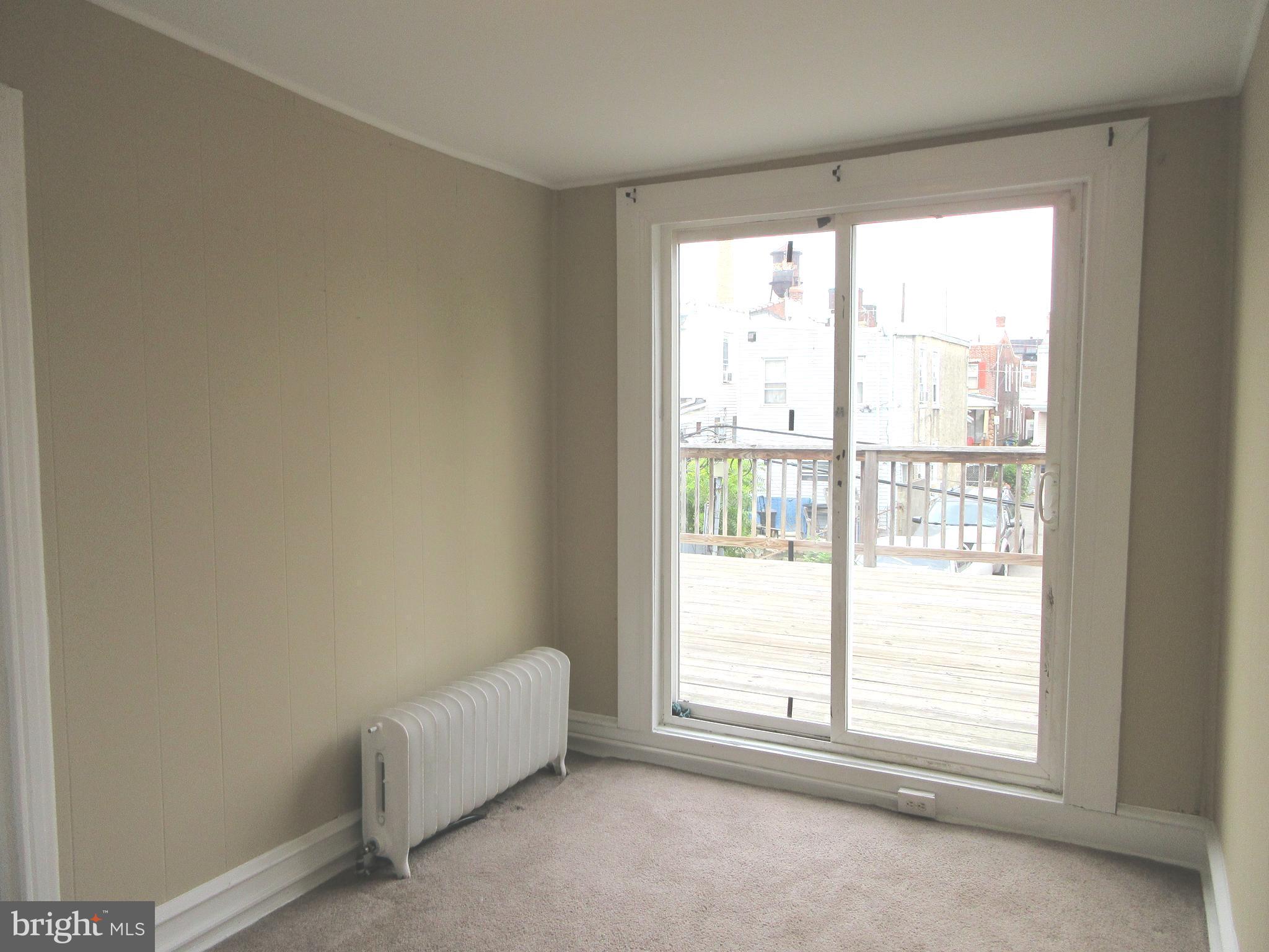 BRIDESBURG - Residential