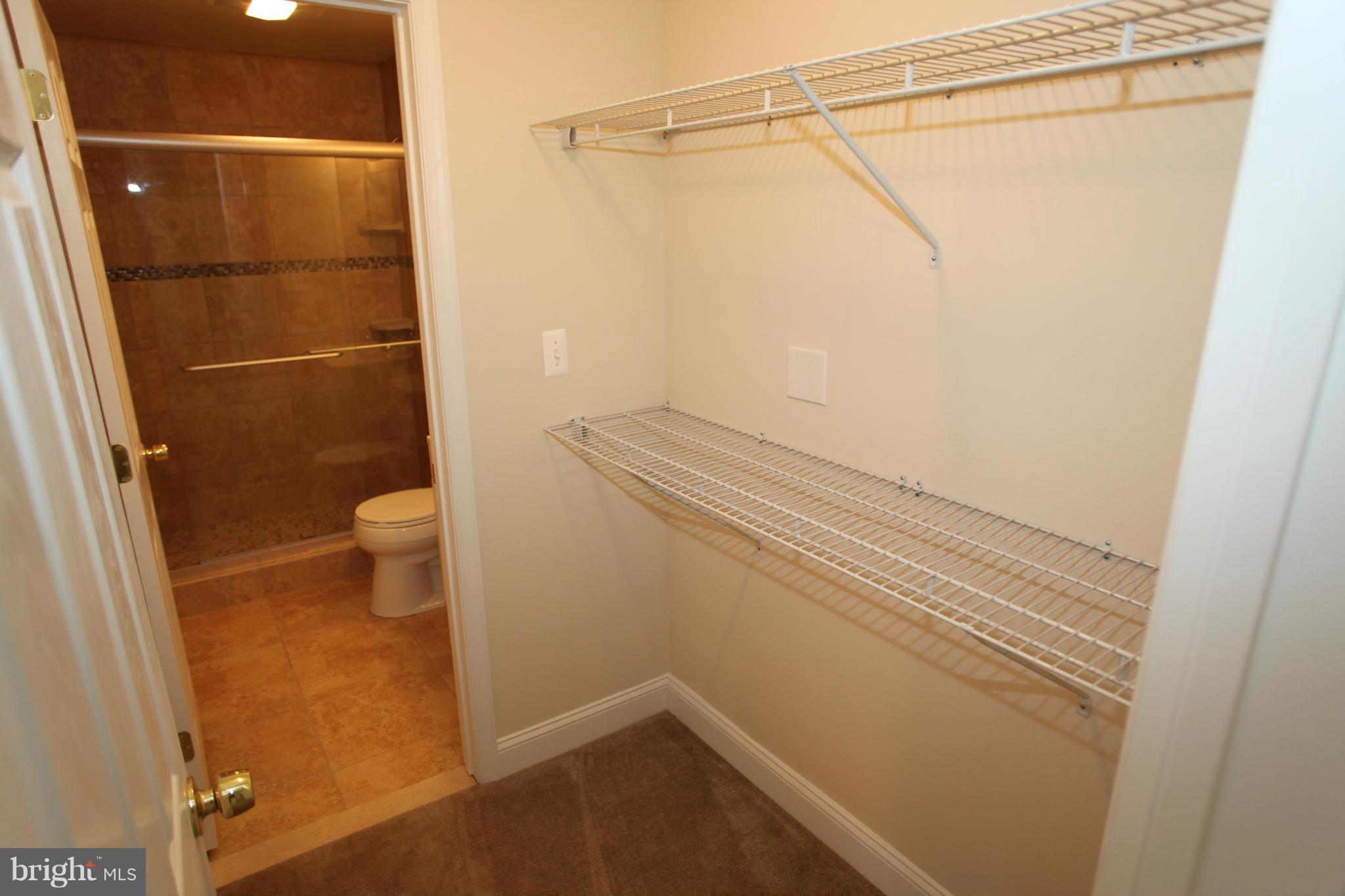 PIMMIT HILLS - Residential Lease