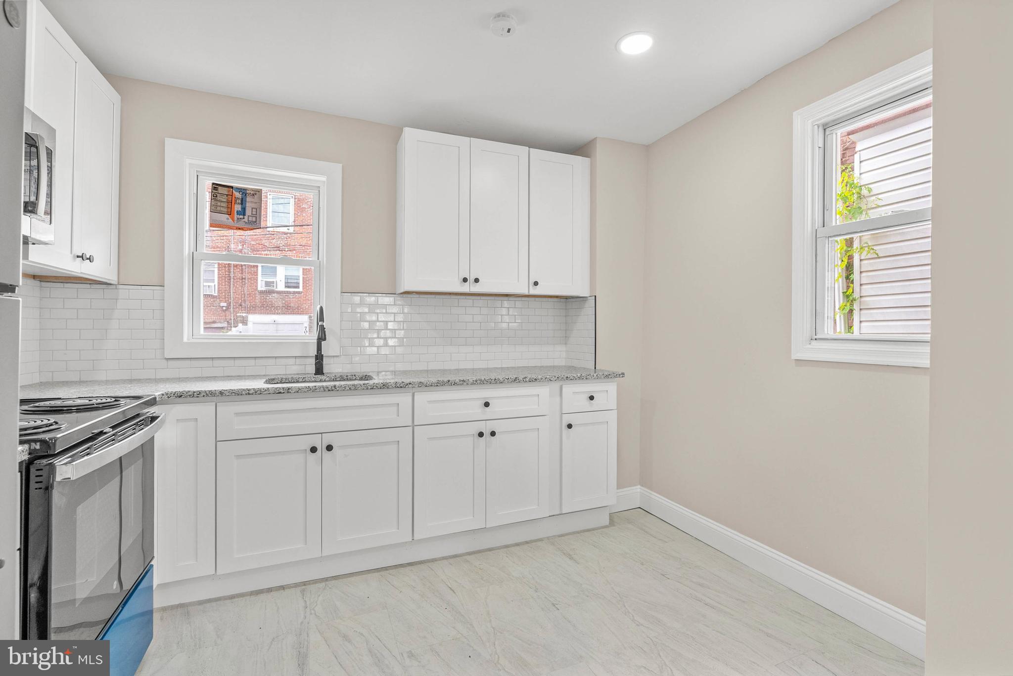 WEST OAK LANE - Residential Lease