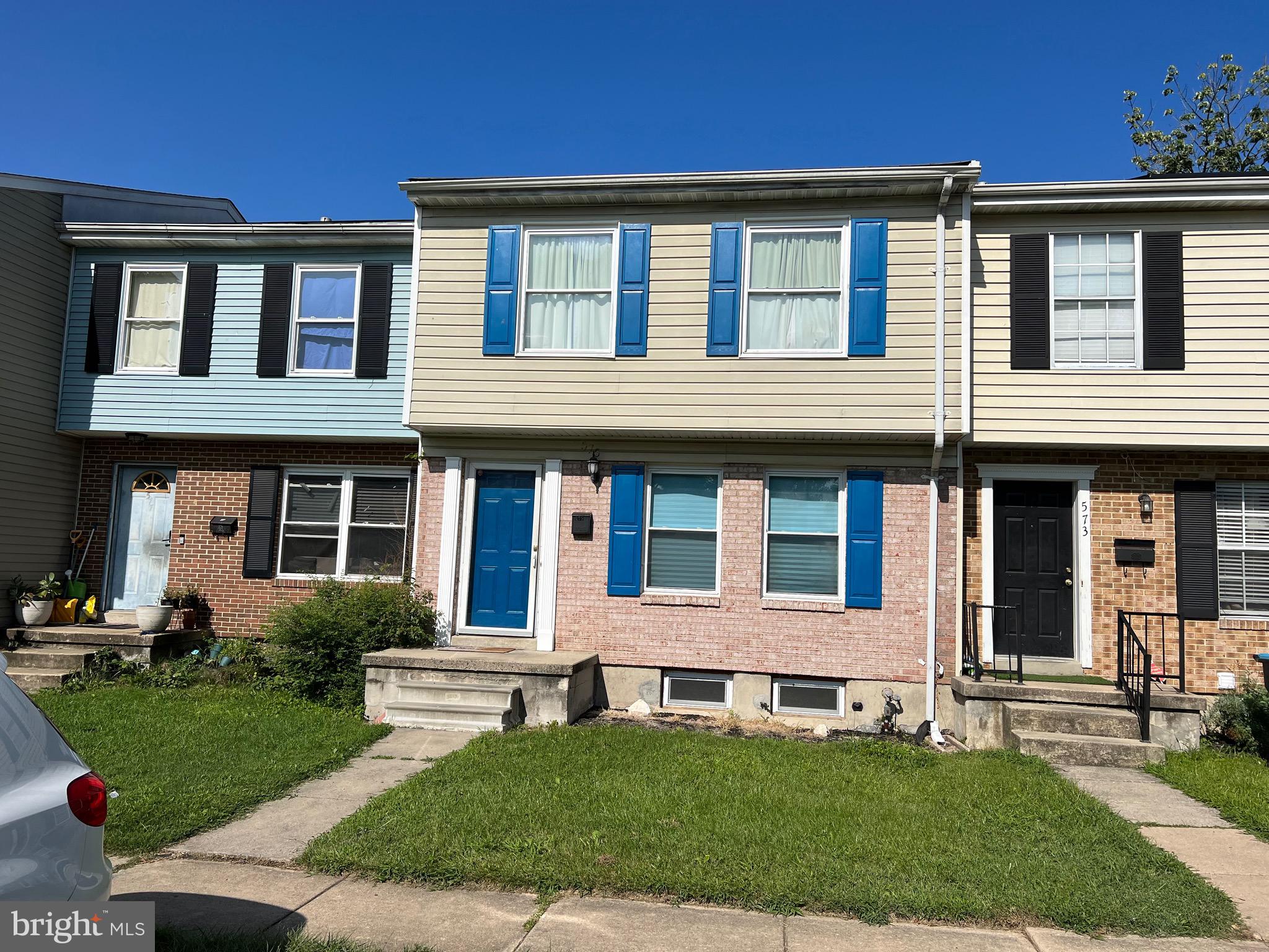 3 bedrooms, 1 full bath and 2 half baths. Home backs to large open space. Currently rented for $1800 per month. Current lease ends July 30, 2025.Showings require 24 hour notice. Home is in good condition. 3 large bedrooms. Partially finished basement. Recently updated appliances, windows, roof and HVAC. Lots of Natural light. Walk in closet and half bath in primary suite. Eat in kitchen with breakfast bar and slider to patio and fenced rear yard. Stainless steal appliances. Call for appointment.