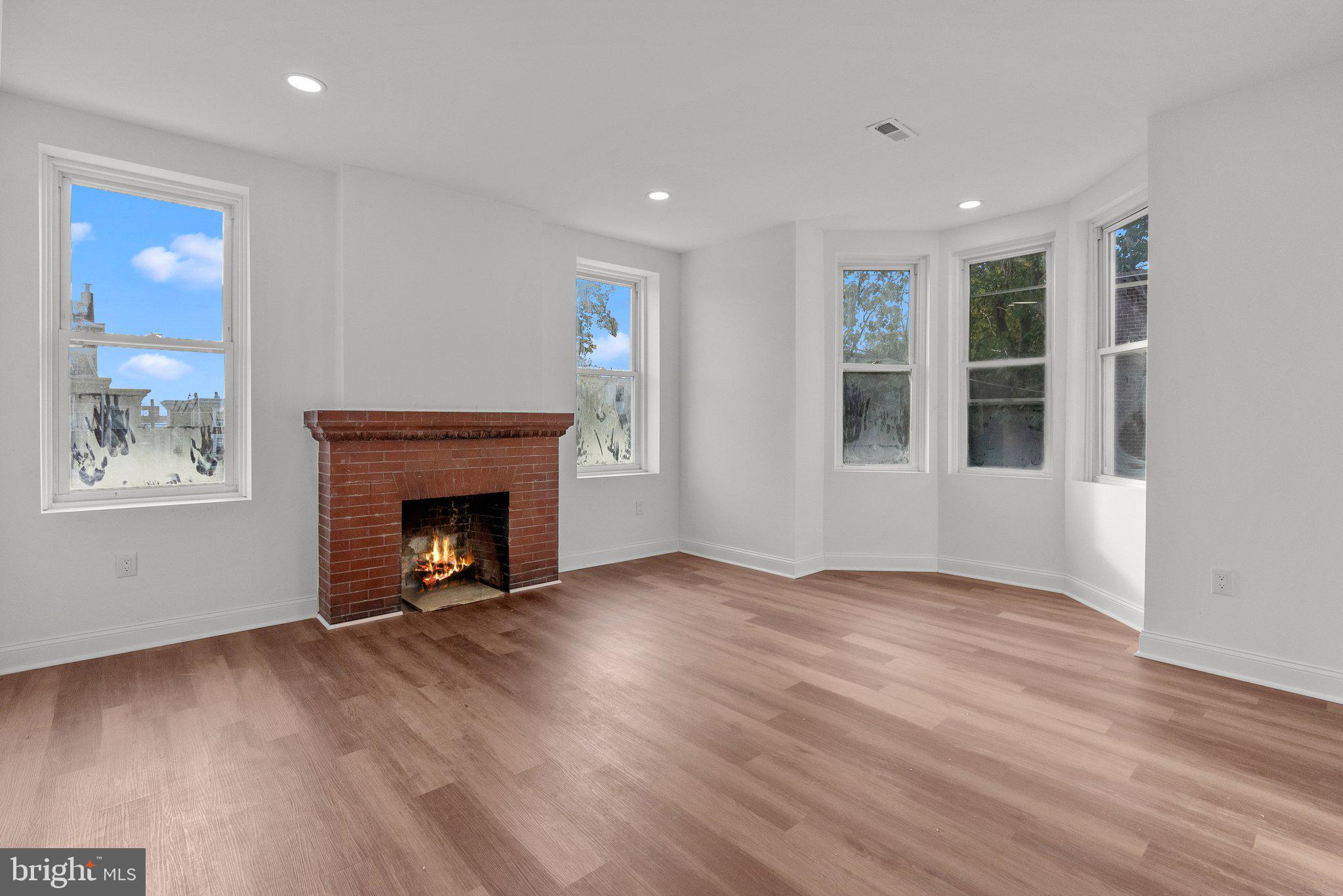 FRANKFORD - Residential