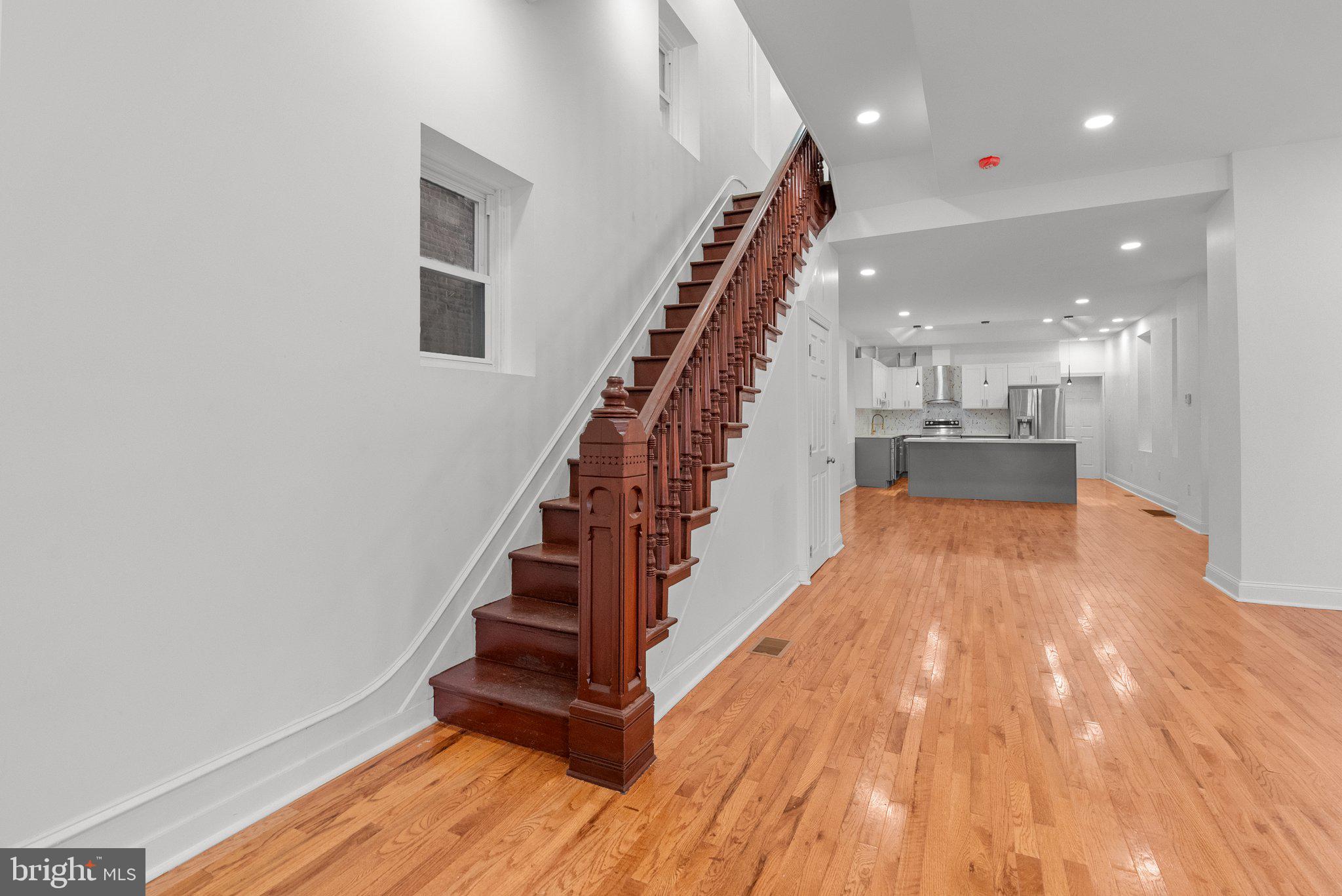 FRANKFORD - Residential