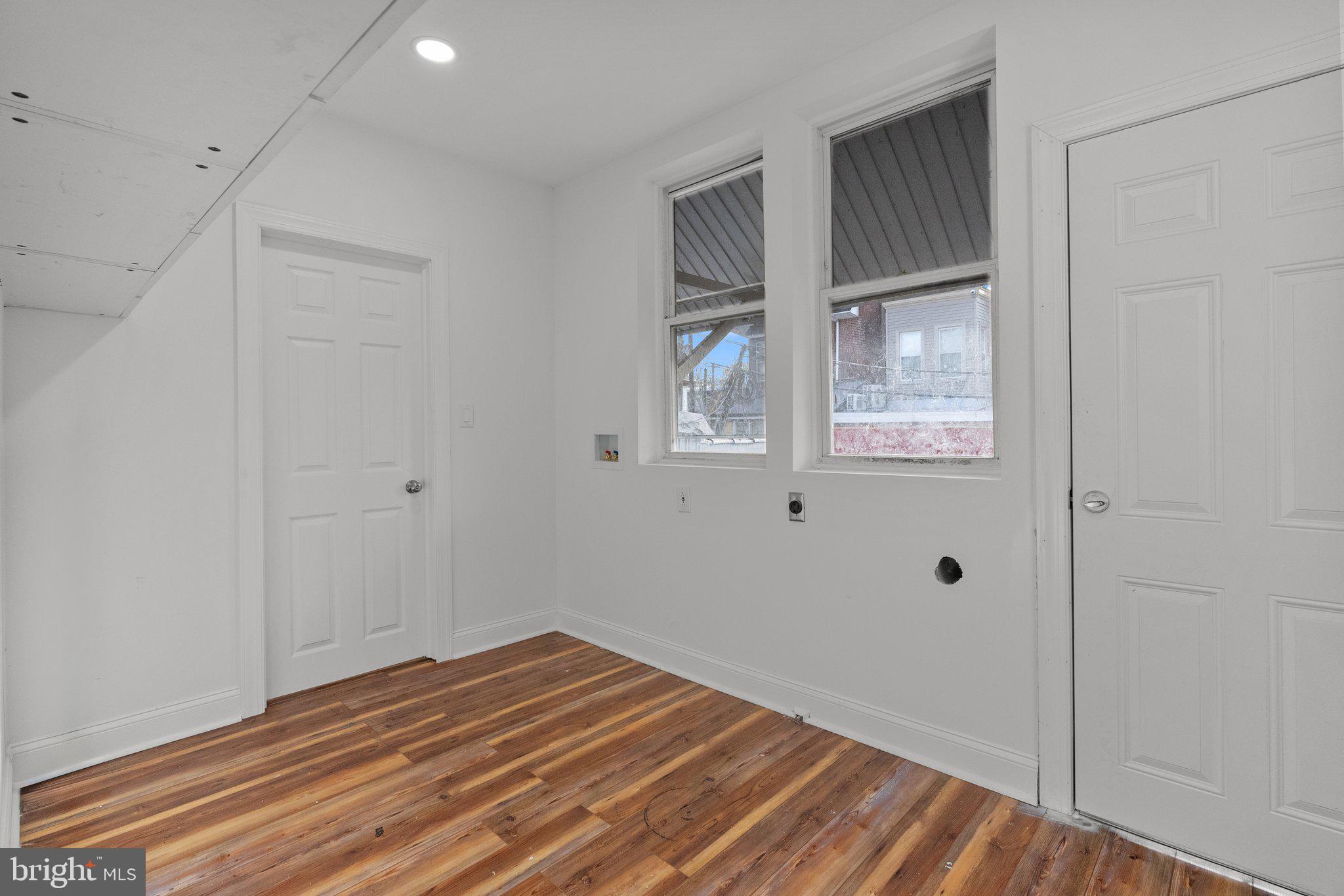 FRANKFORD - Residential