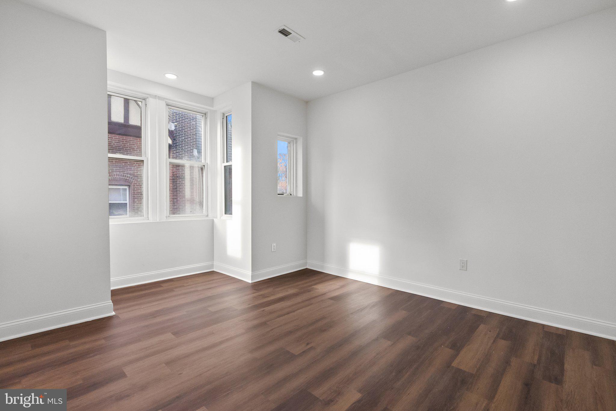 FRANKFORD - Residential